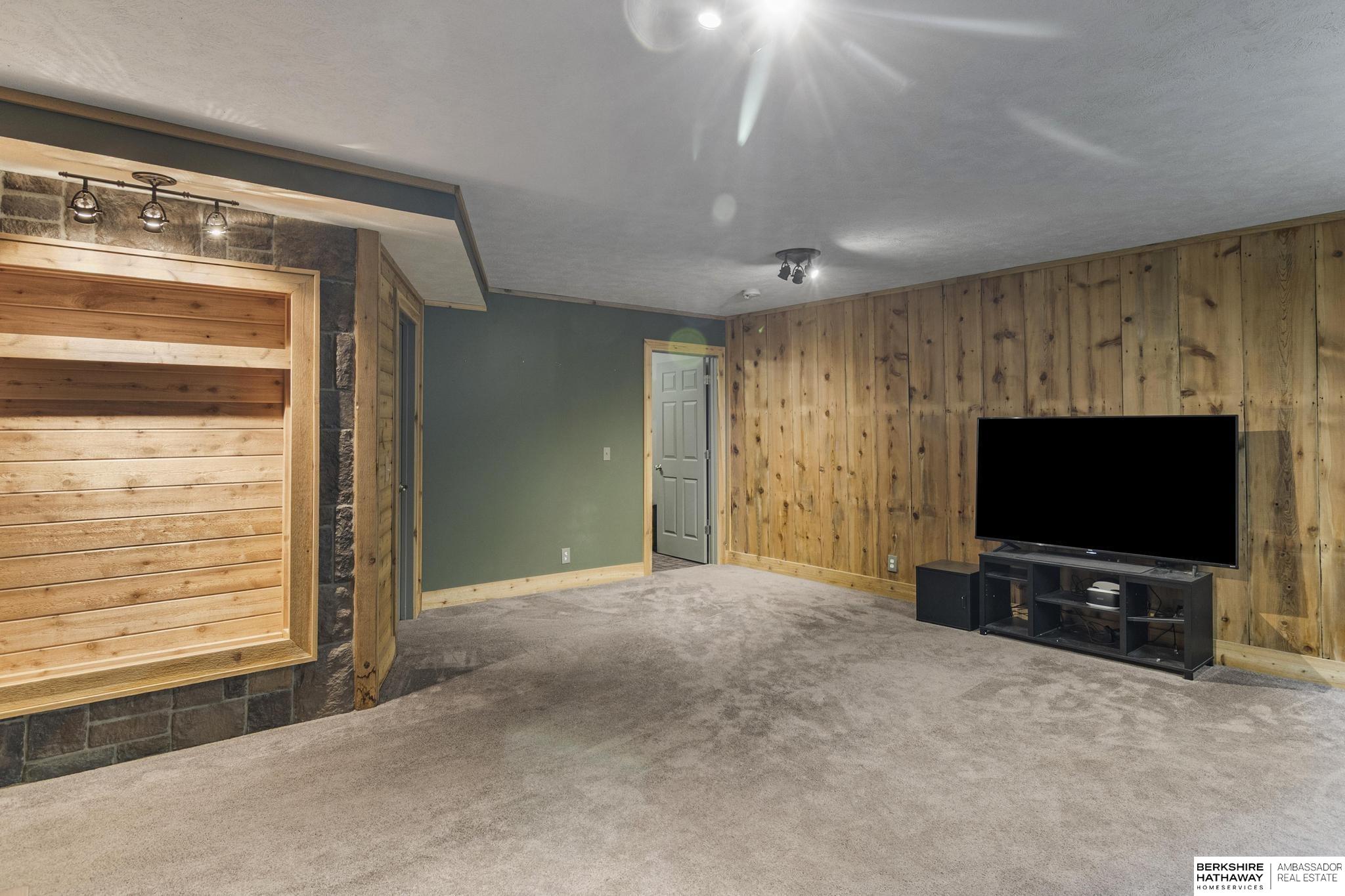 14210 Potter Parkway