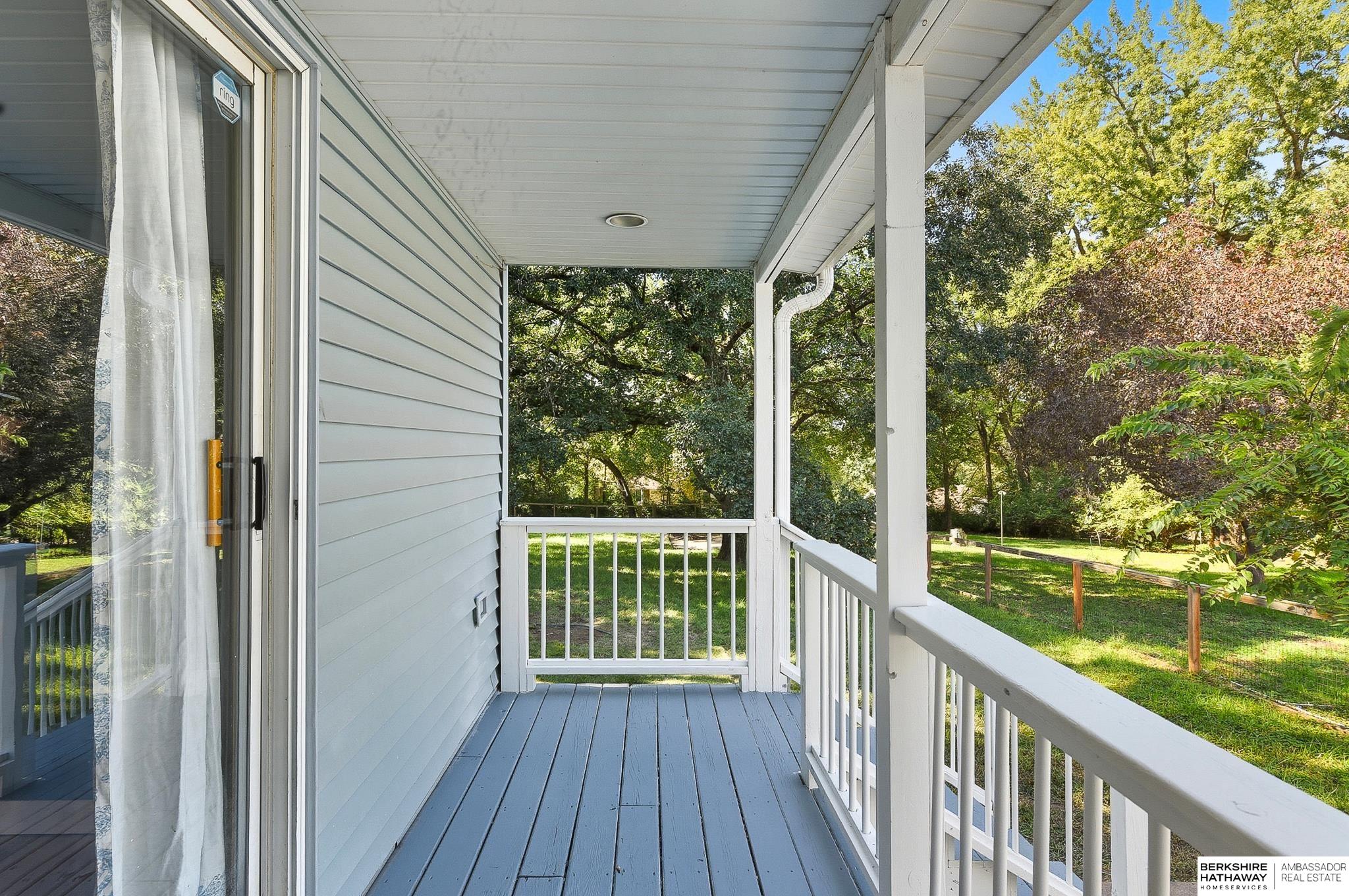 418 Bellevue Boulevard N