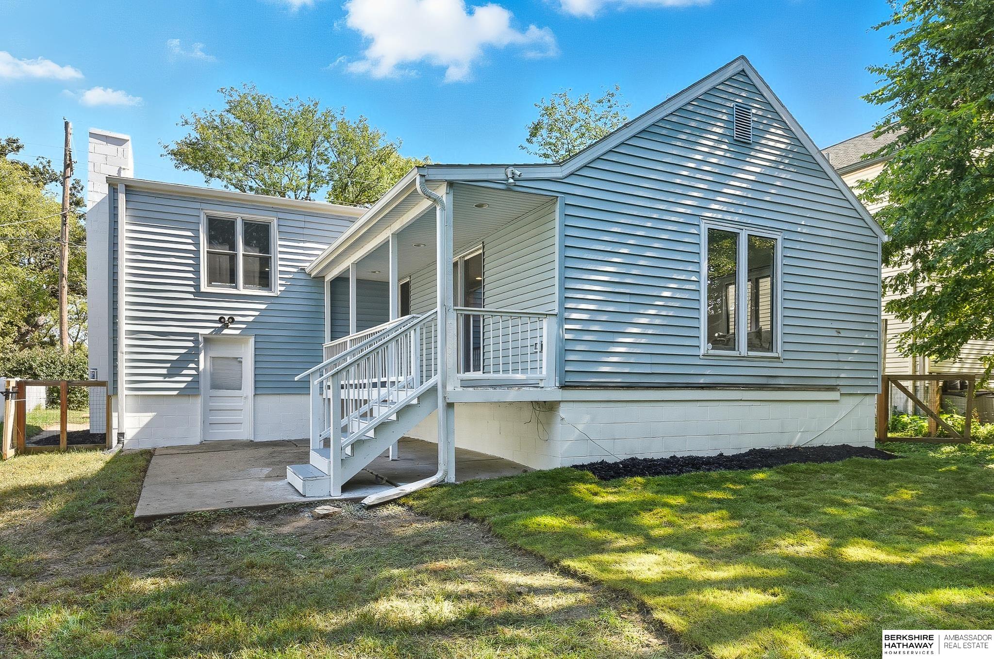 418 Bellevue Boulevard N