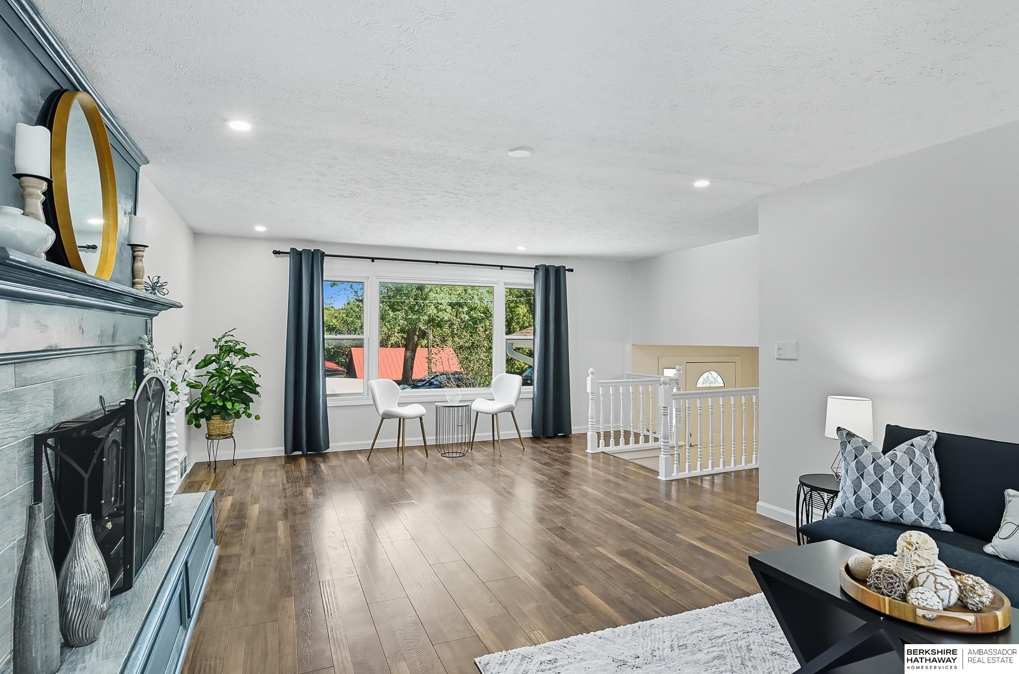 418 Bellevue Boulevard N