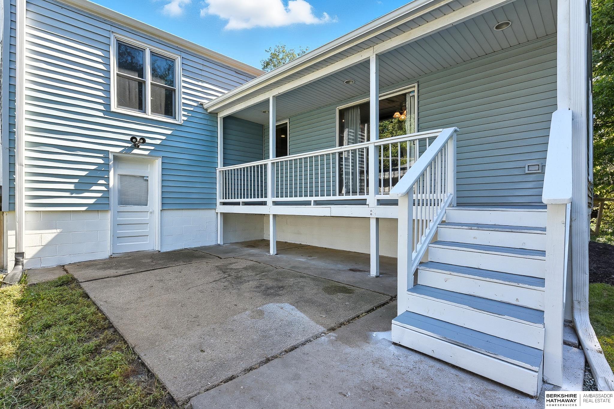 418 Bellevue Boulevard N