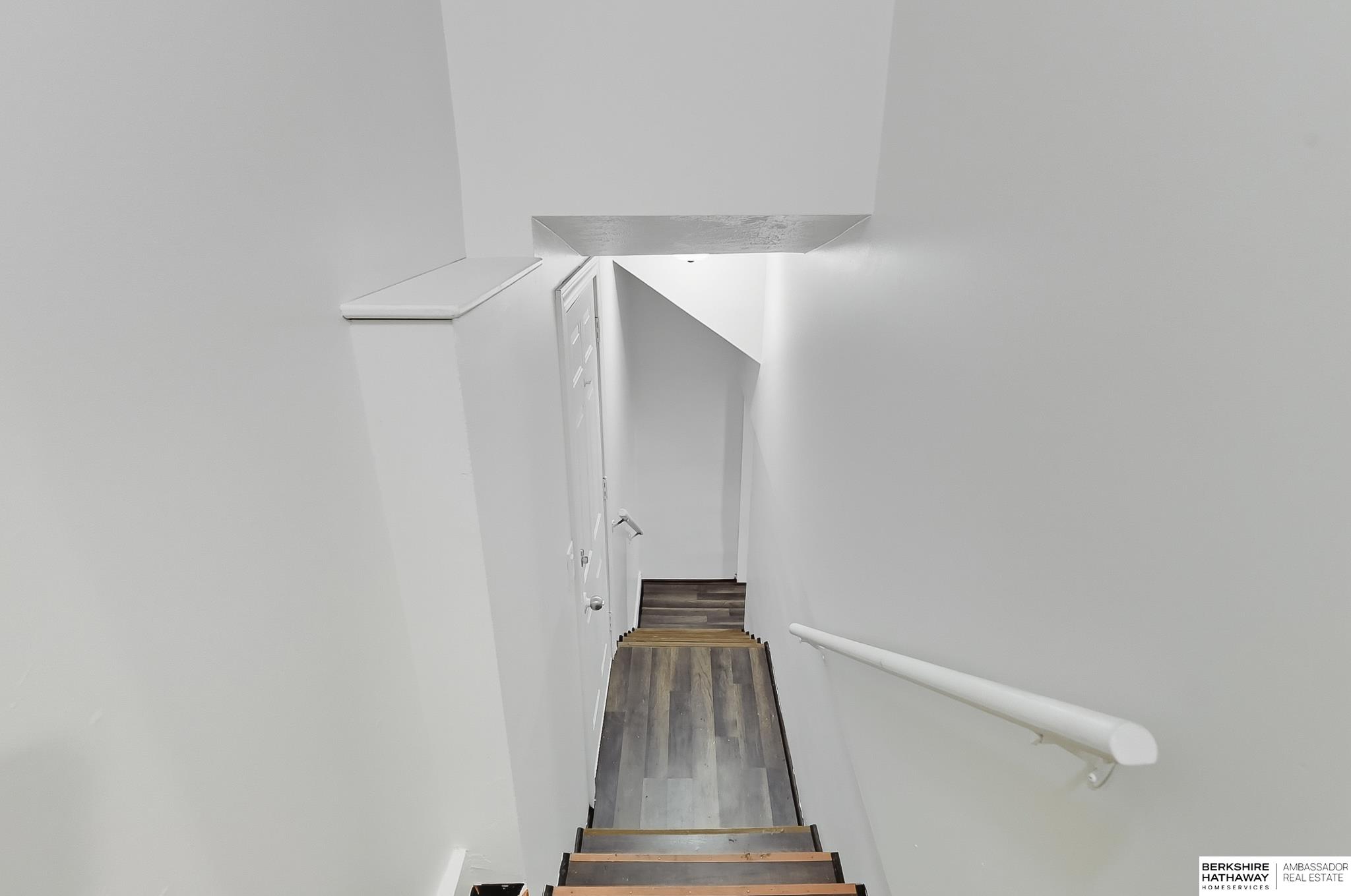 418 Bellevue Boulevard N