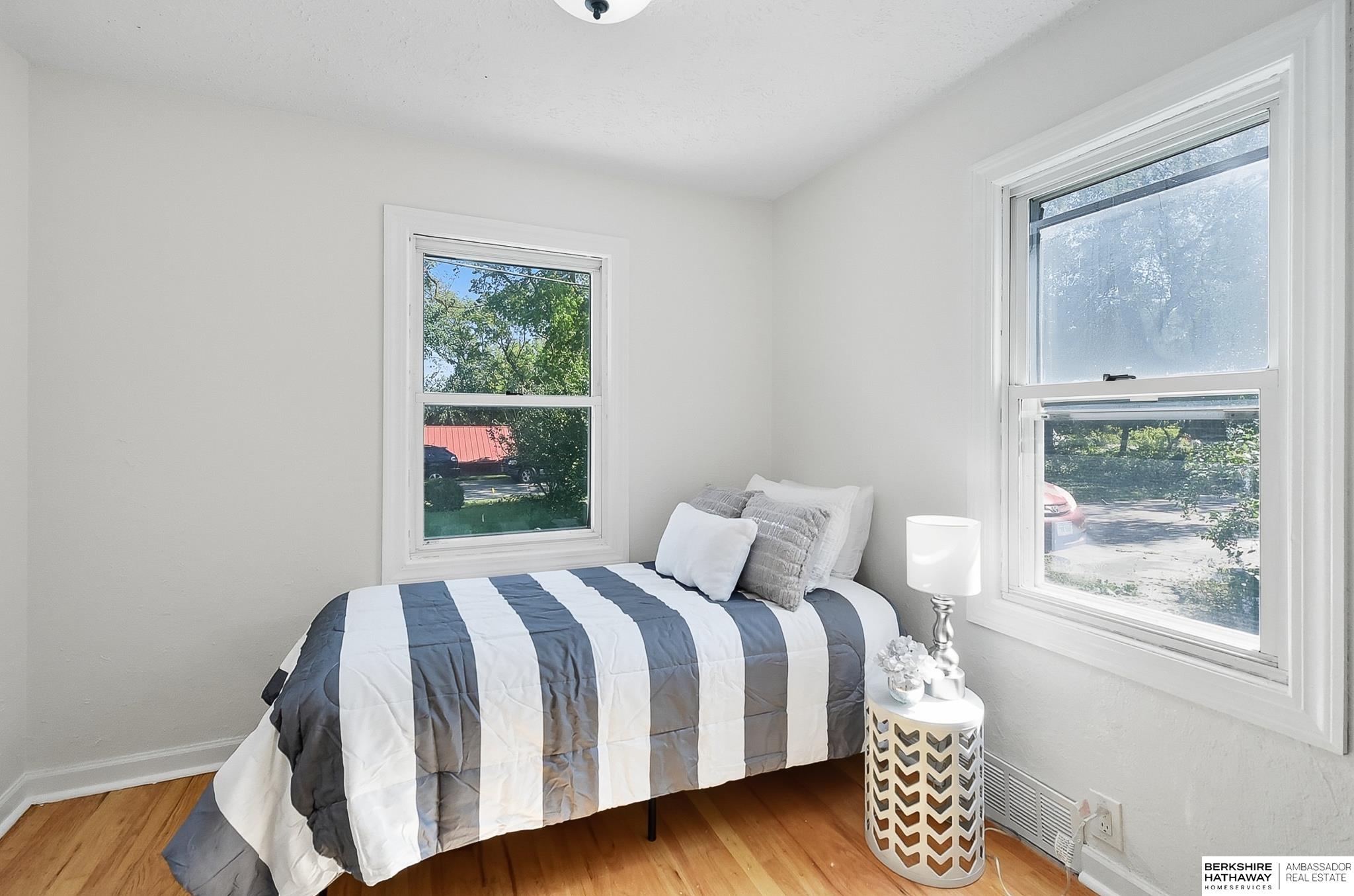 418 Bellevue Boulevard N