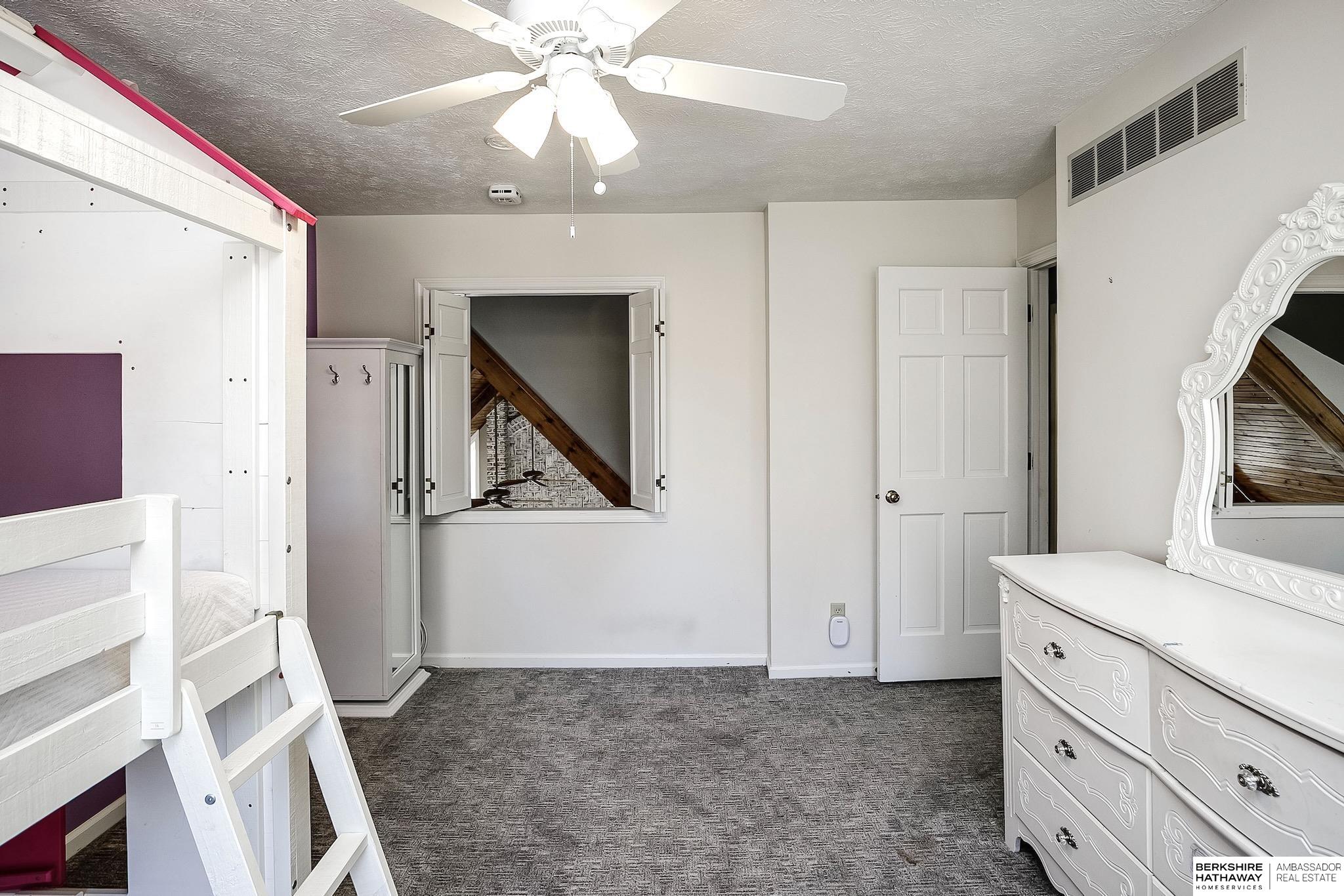 13105 Lafayette Avenue