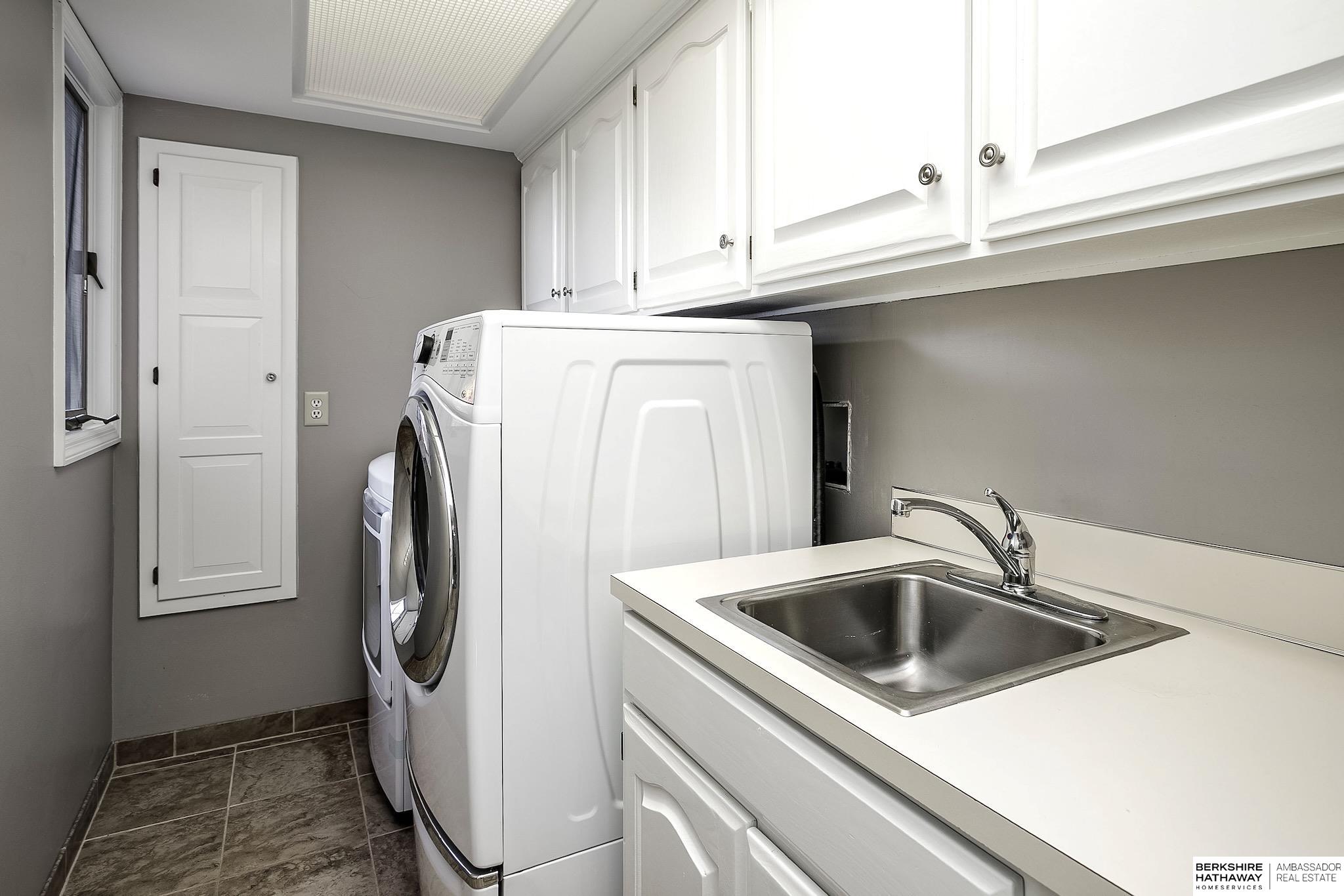 13105 Lafayette Avenue