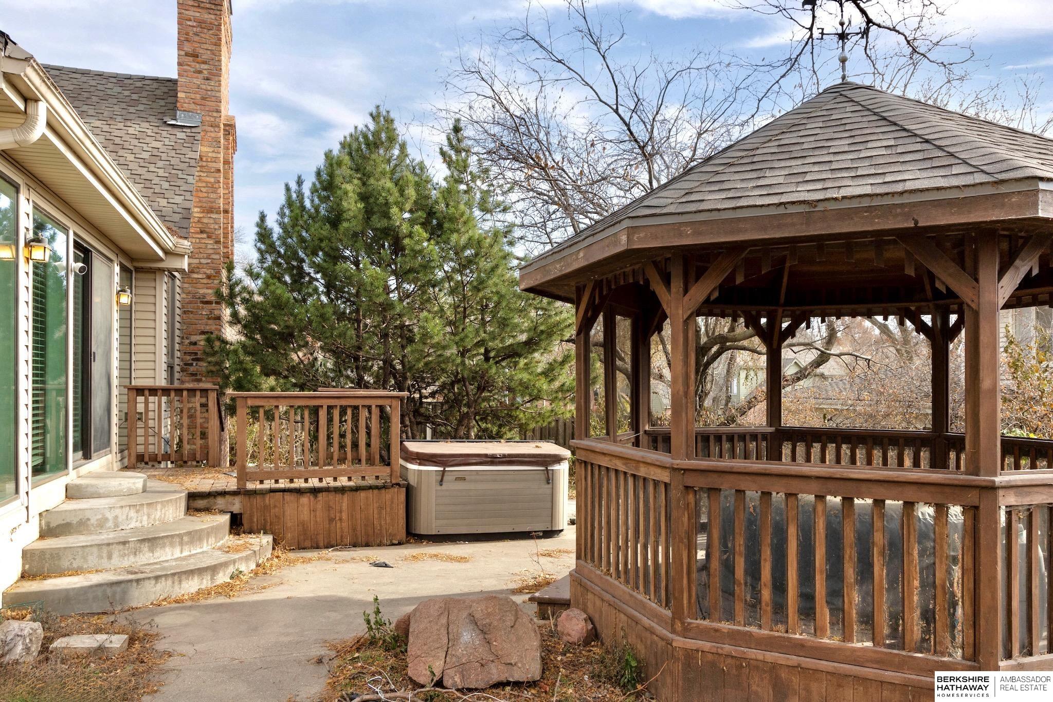 13105 Lafayette Avenue