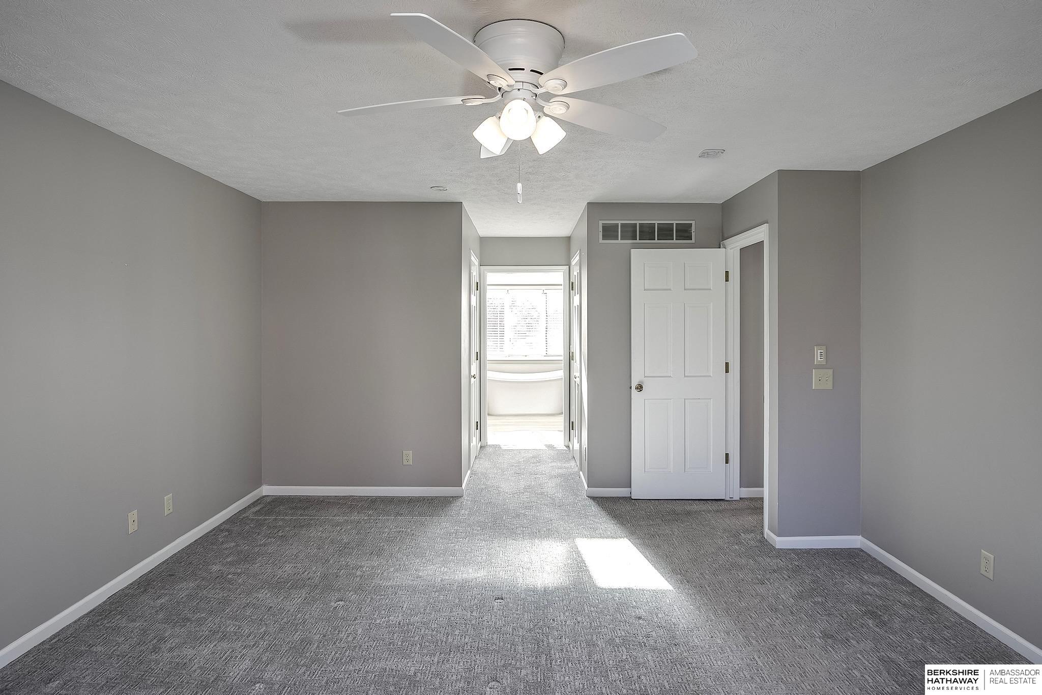 13105 Lafayette Avenue