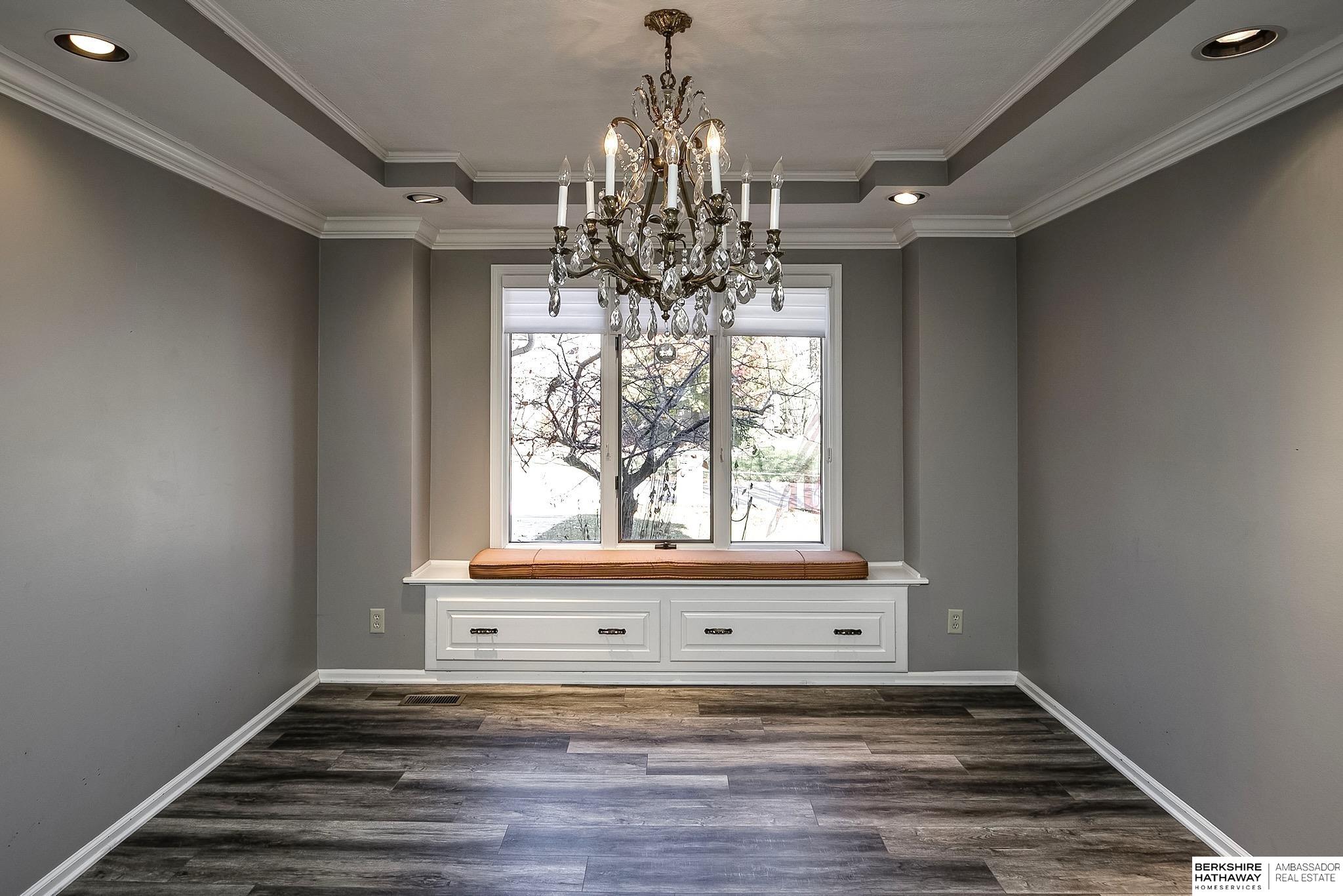 13105 Lafayette Avenue