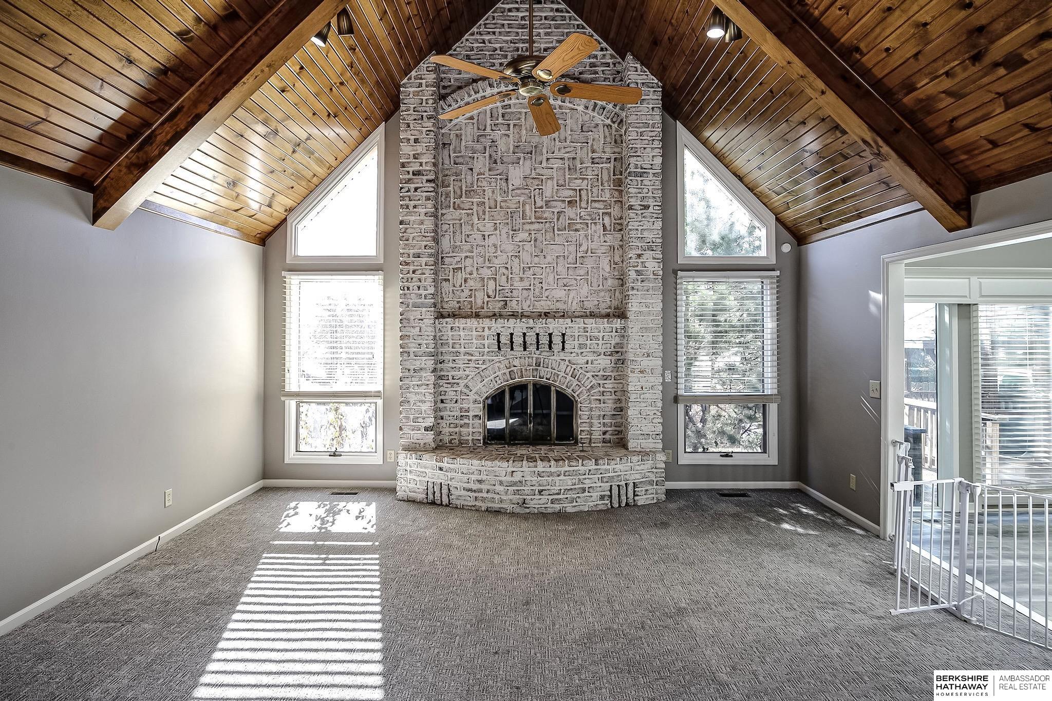 13105 Lafayette Avenue