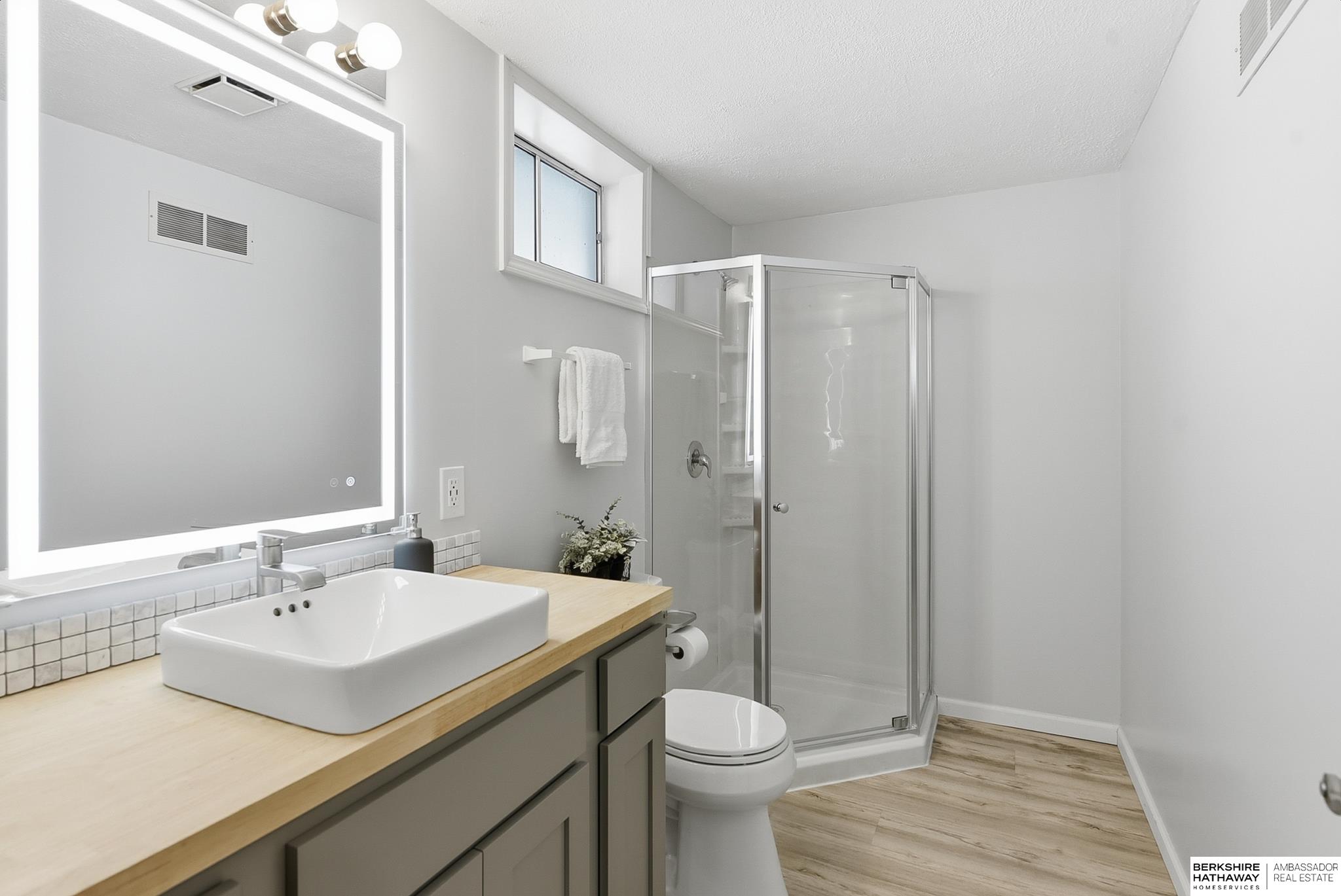 11104 Jefferson Street