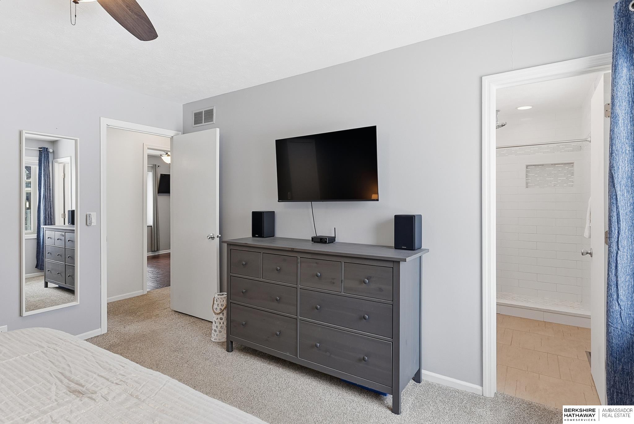 11104 Jefferson Street