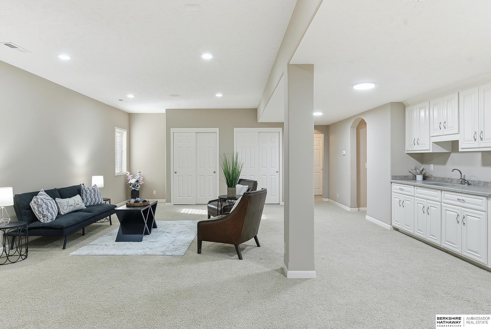 3110 N 158th Plaza Circle