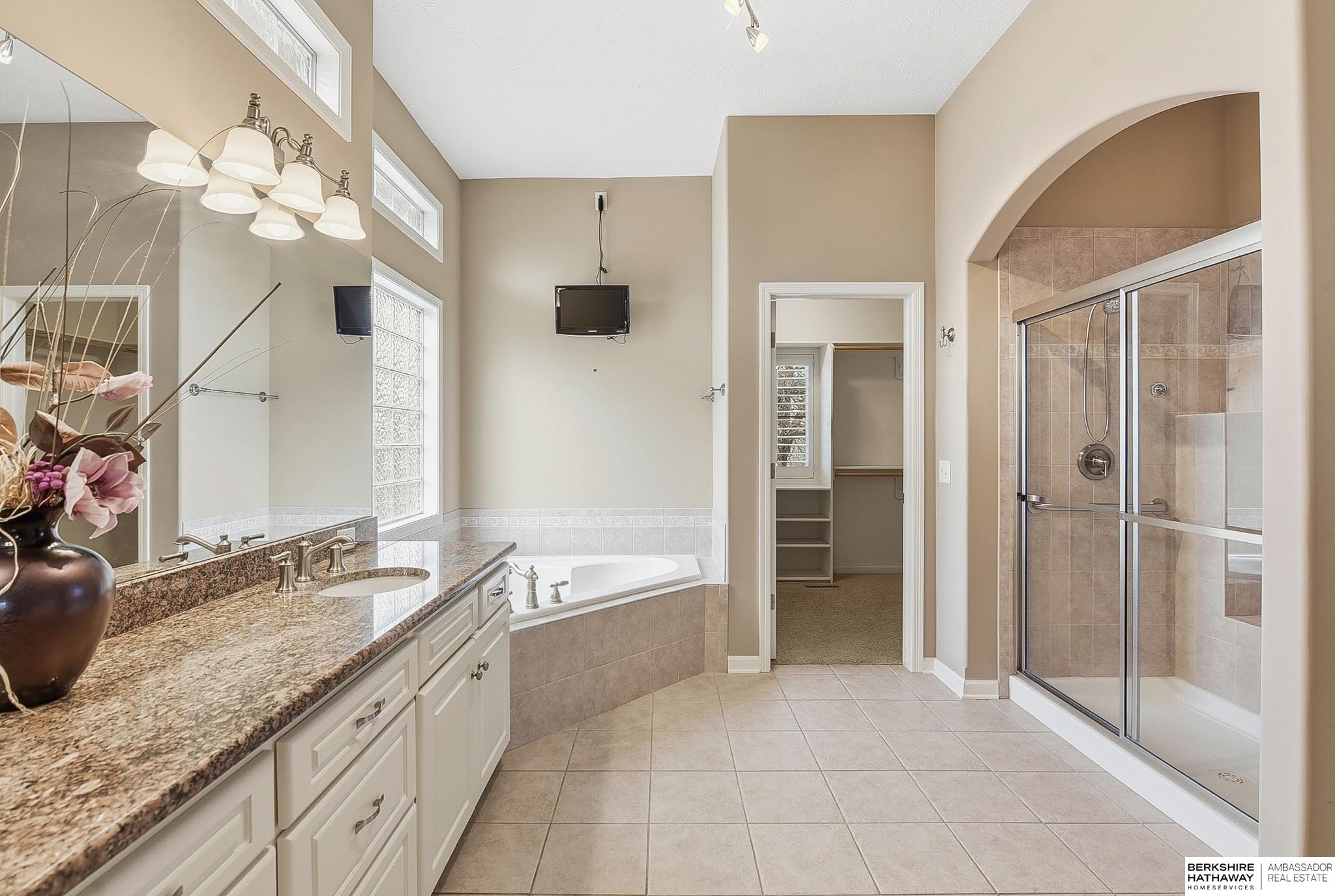 3110 N 158th Plaza Circle