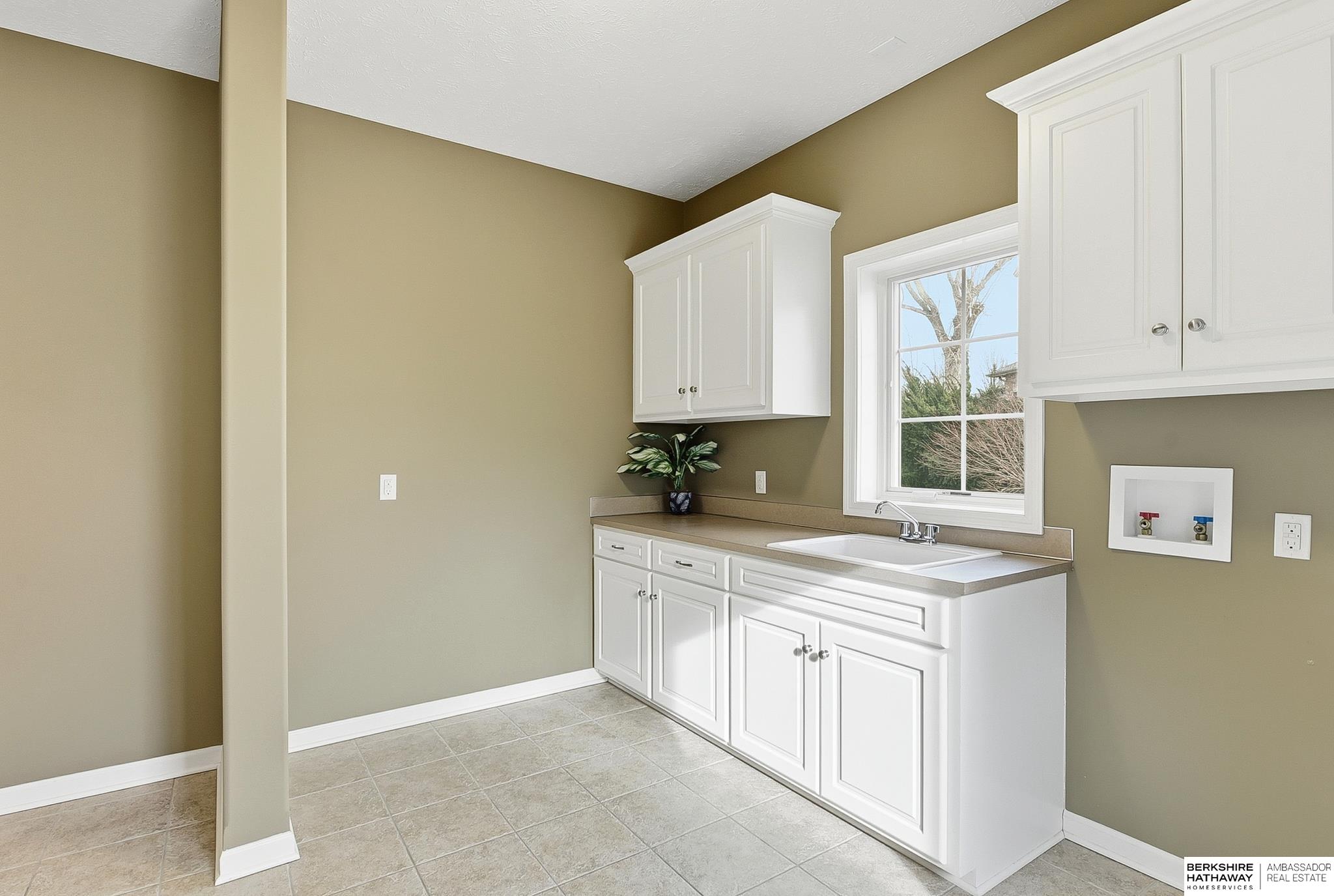 3110 N 158th Plaza Circle