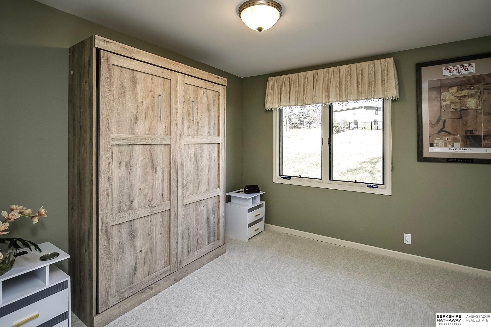 10913 Poppleton Avenue