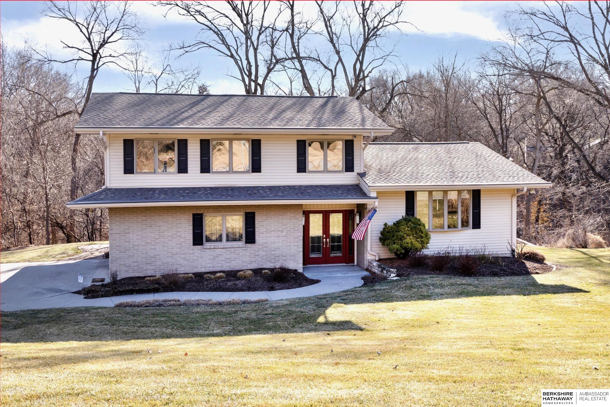 10913 Poppleton Avenue