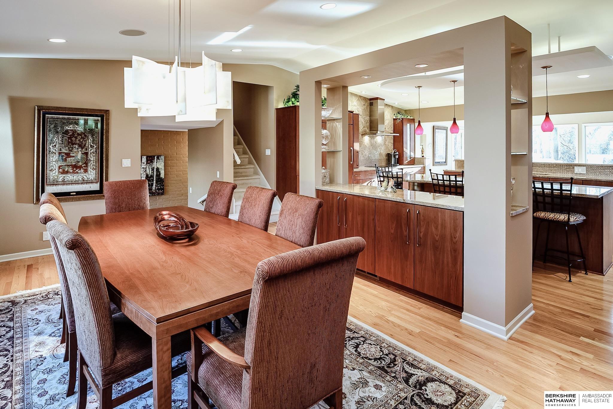 10913 Poppleton Avenue