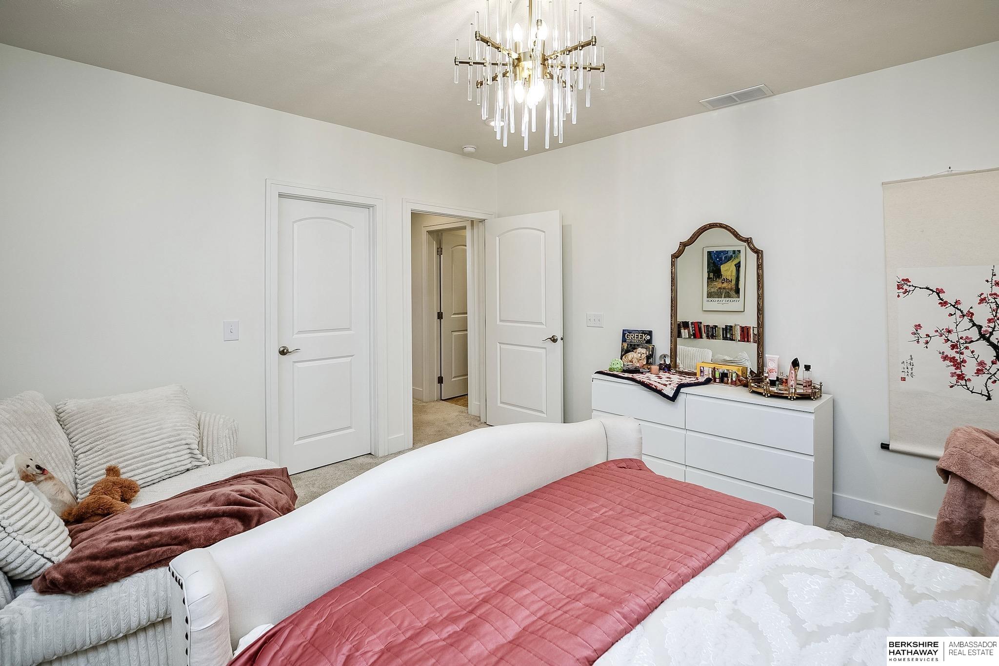 15764 Hartman Avenue