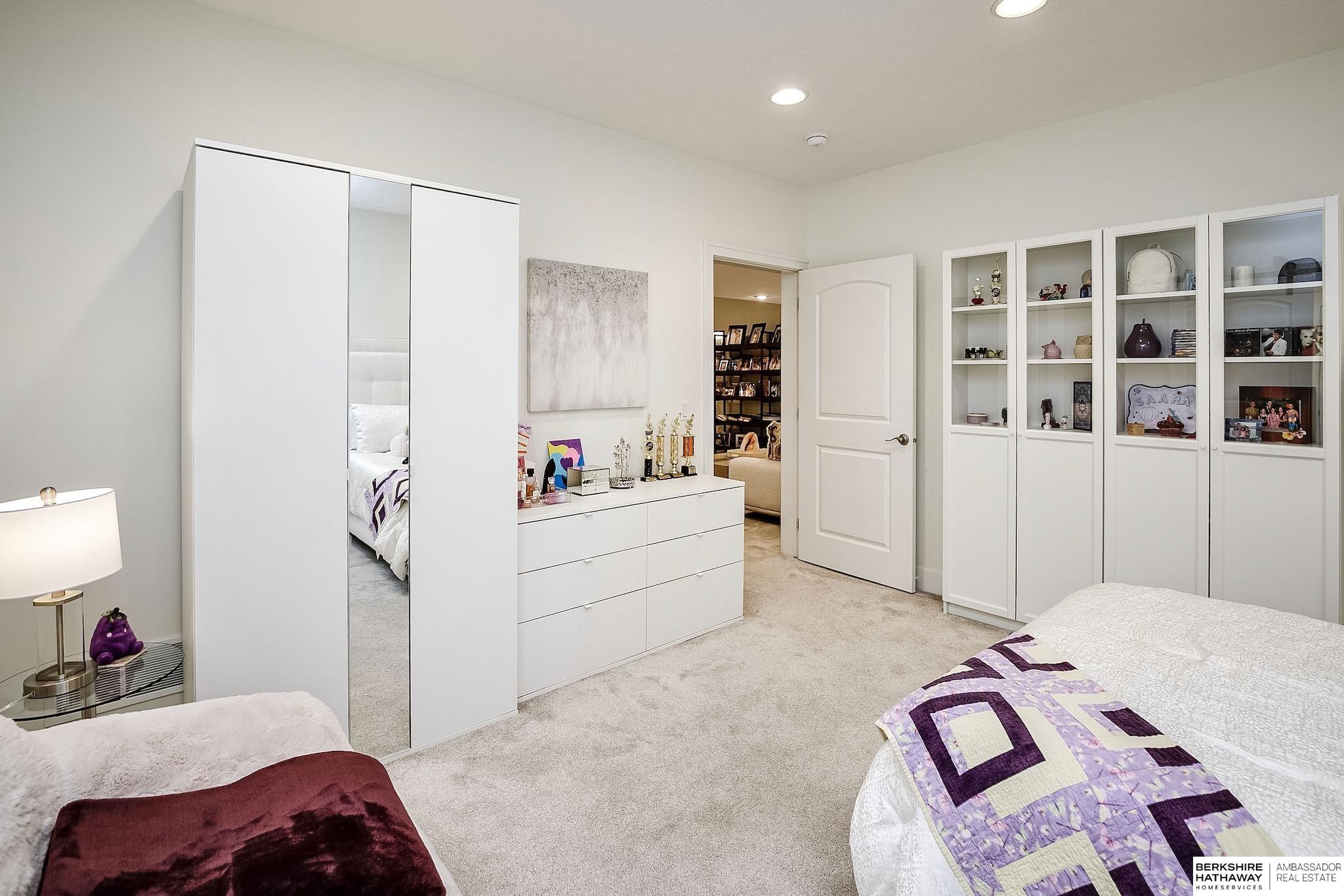 15764 Hartman Avenue