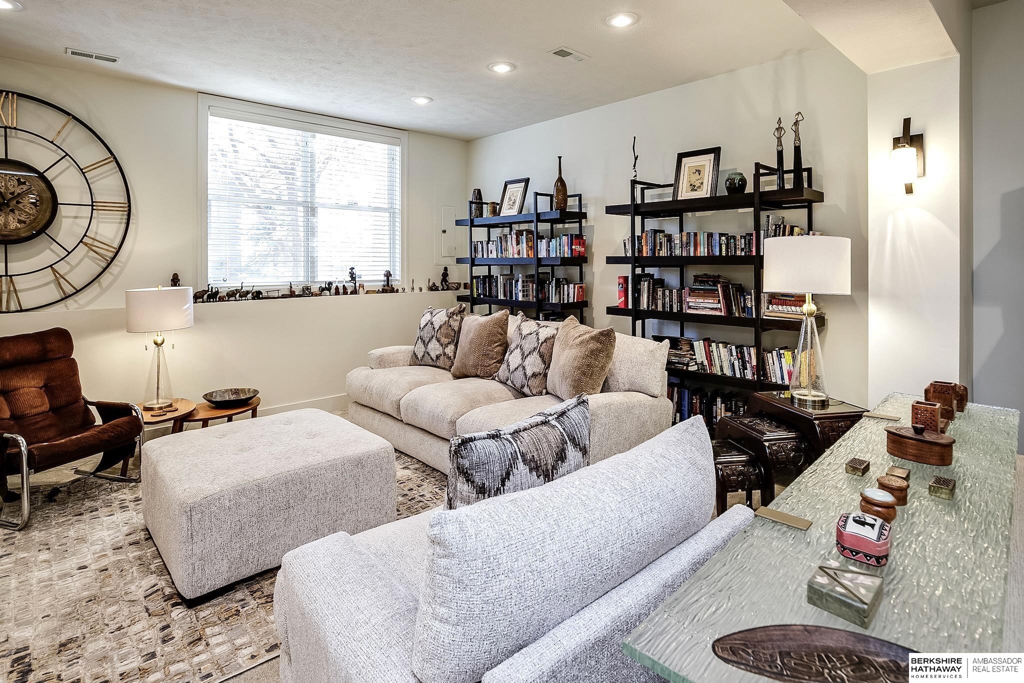 15764 Hartman Avenue