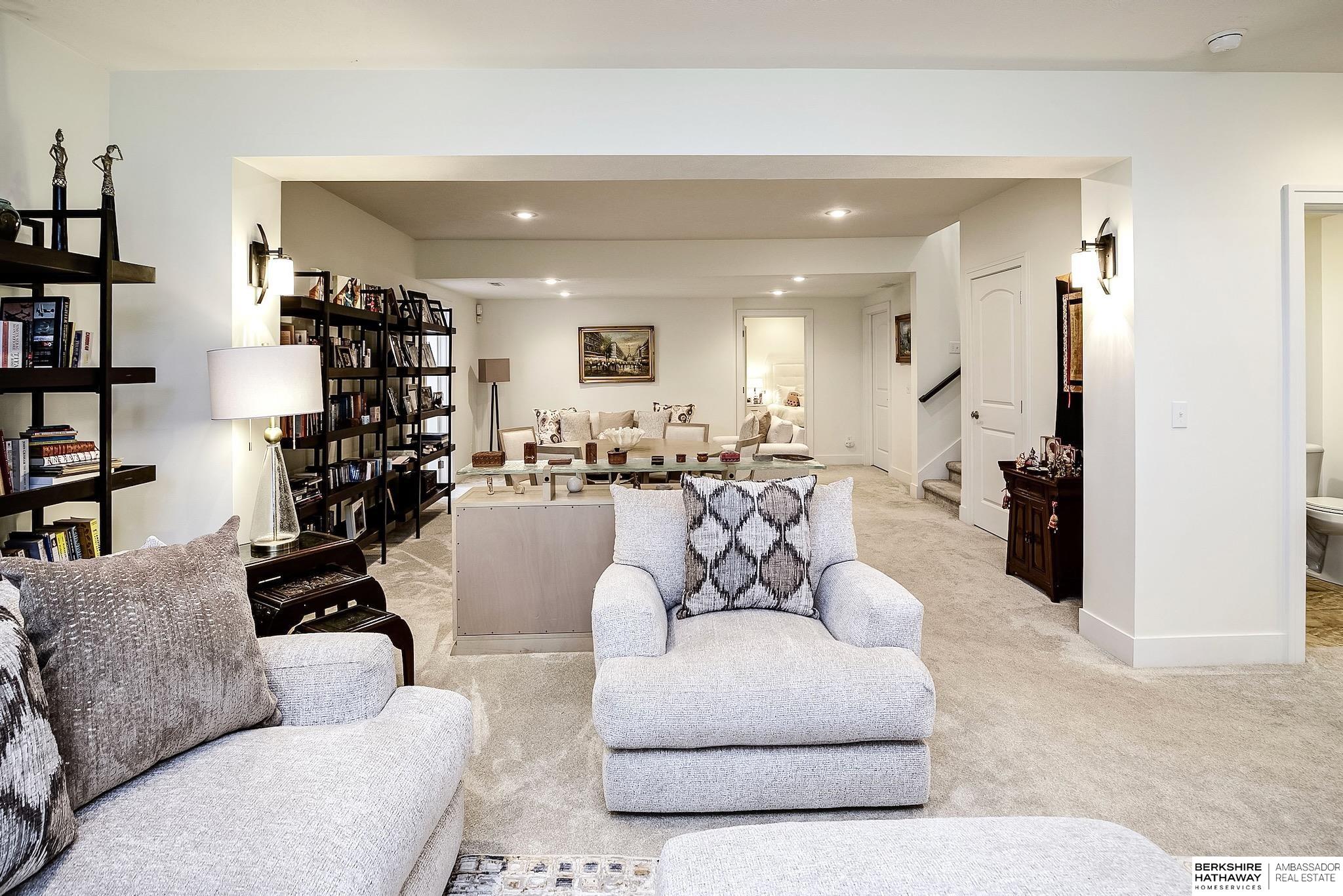 15764 Hartman Avenue