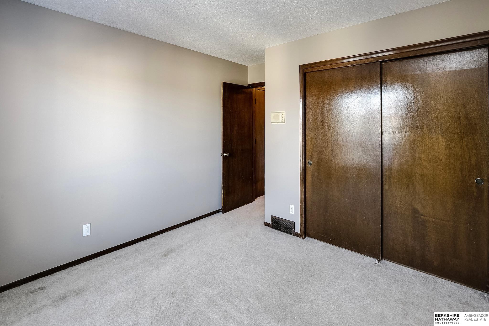 12924 Webster Plaza # 2 Unit: B-2