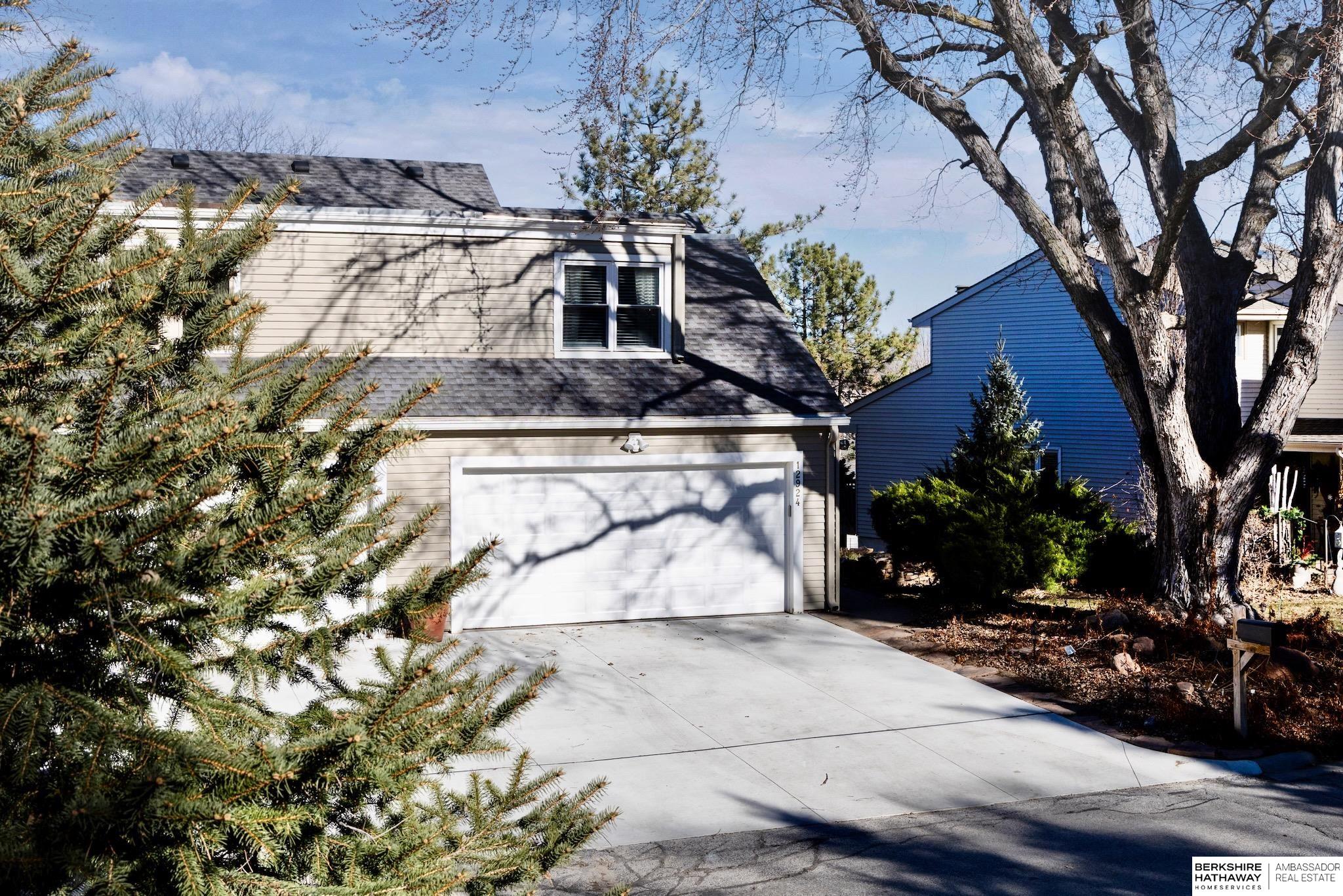 12924 Webster Plaza # 2 Unit: B-2