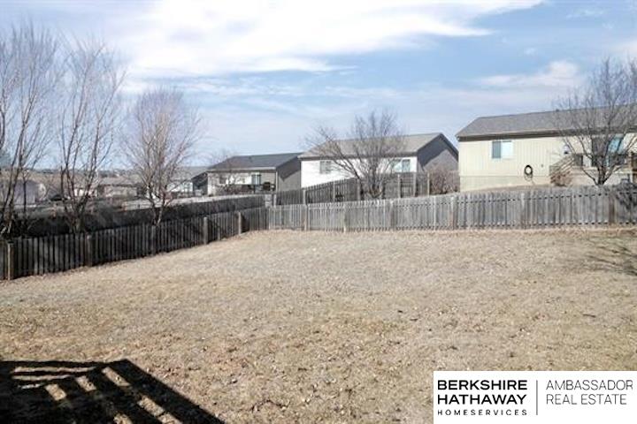 16914 Tibbles Street