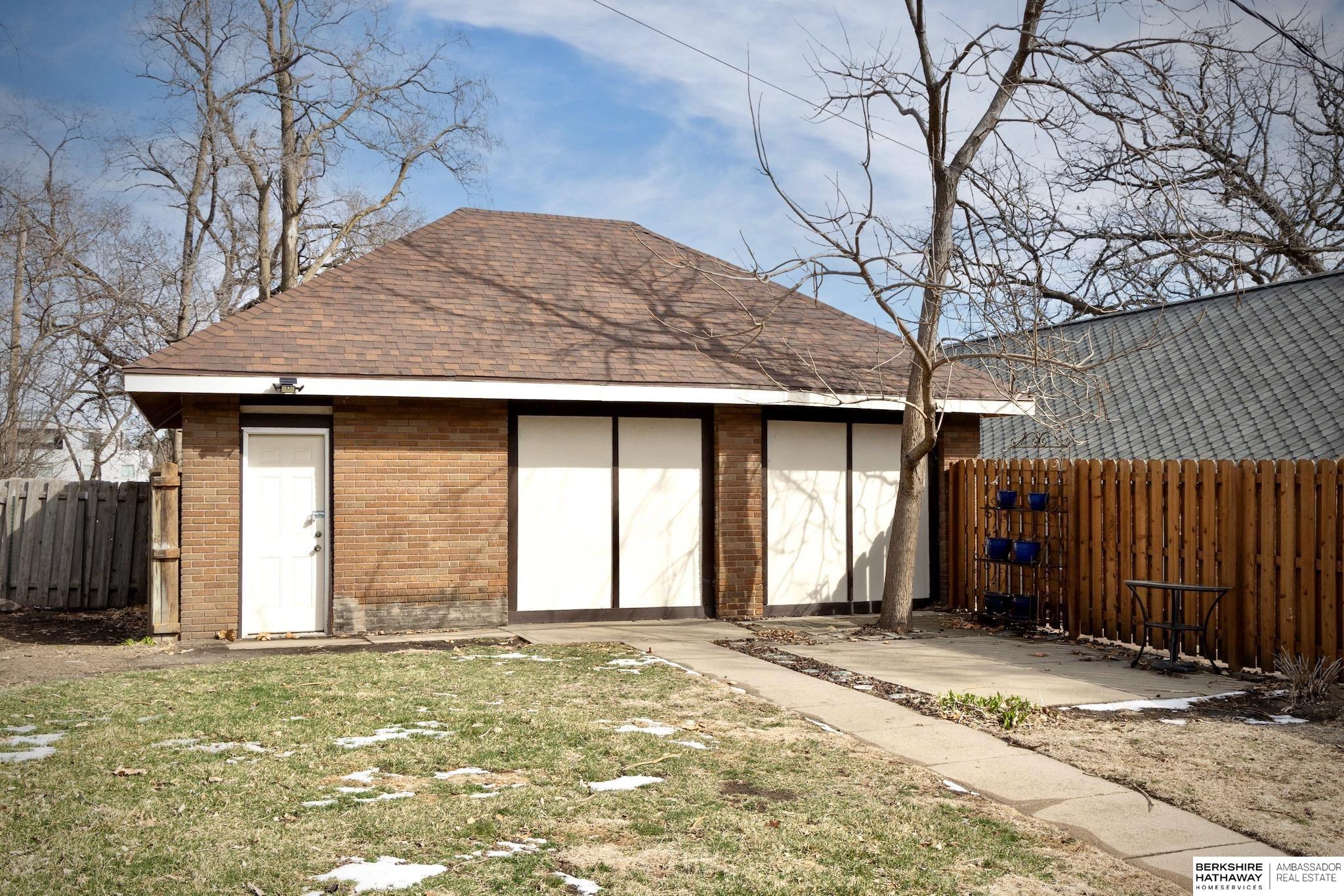 3618 Burt Street