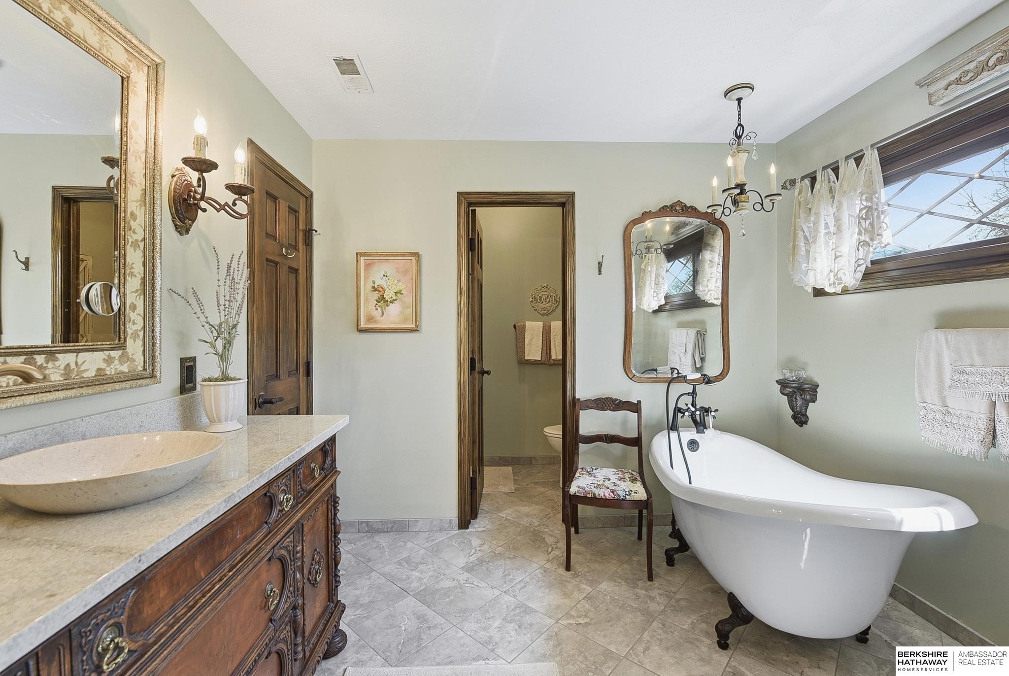 13619 Parker Circle