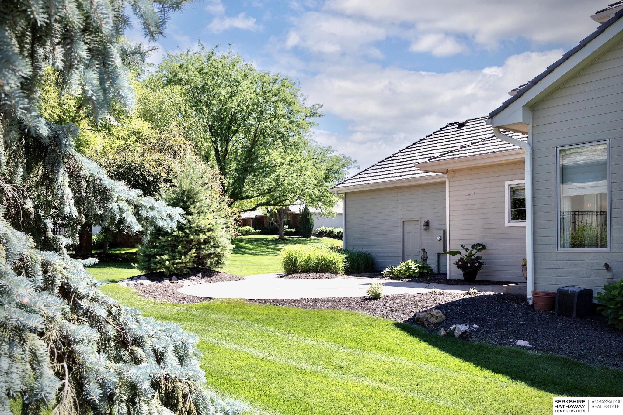 1412 N 134th Circle
