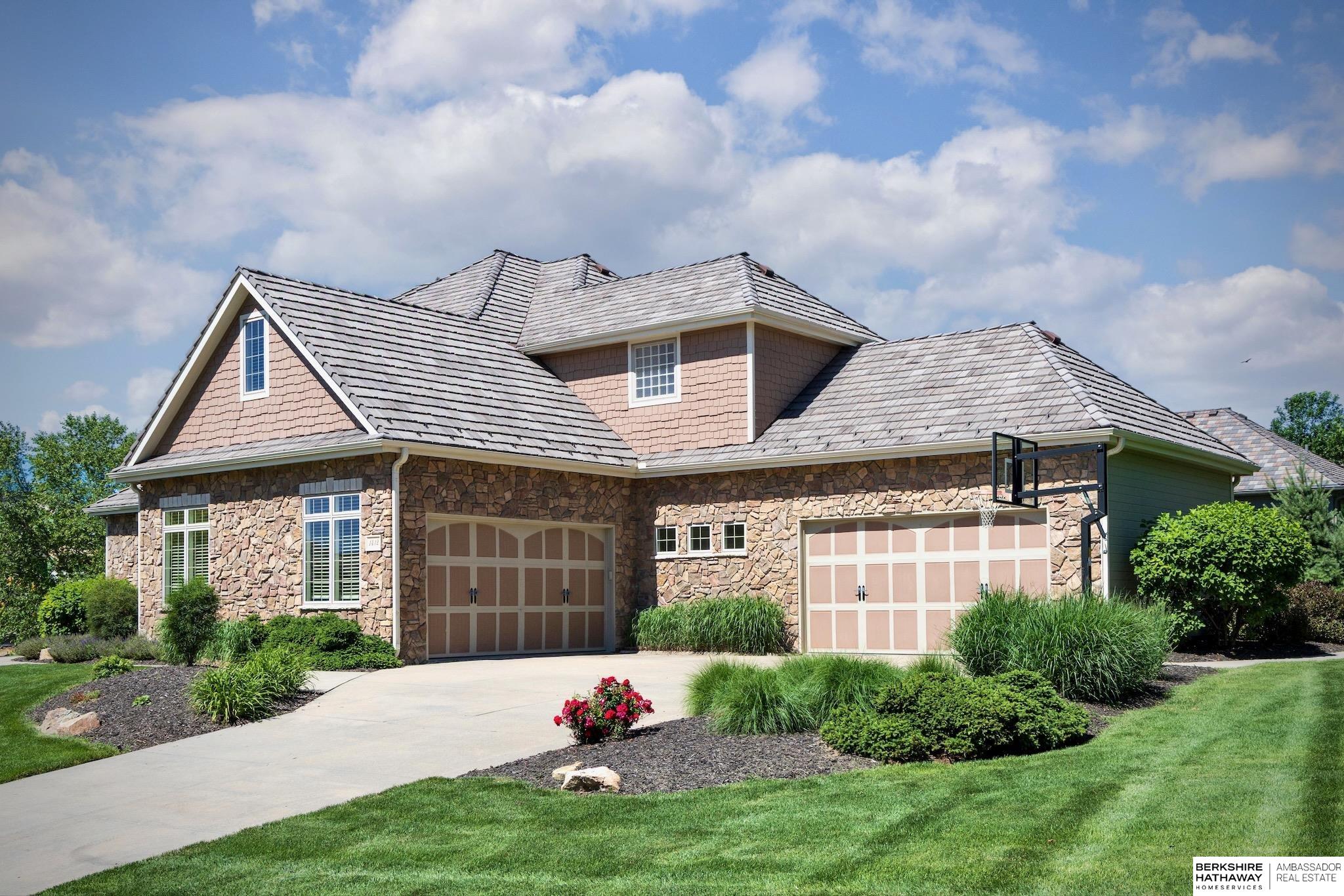 1412 N 134th Circle