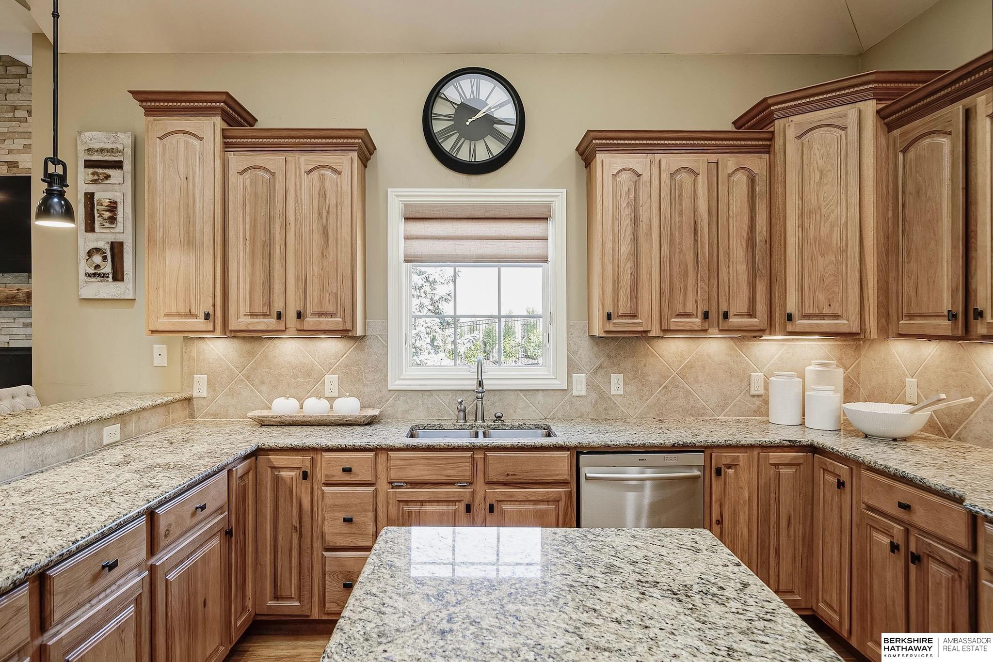1412 N 134th Circle