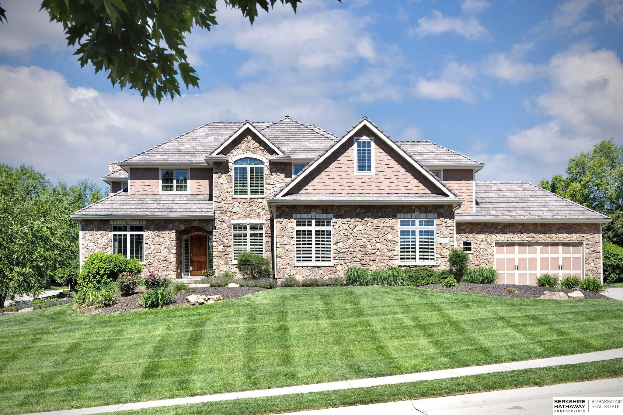 1412 N 134th Circle