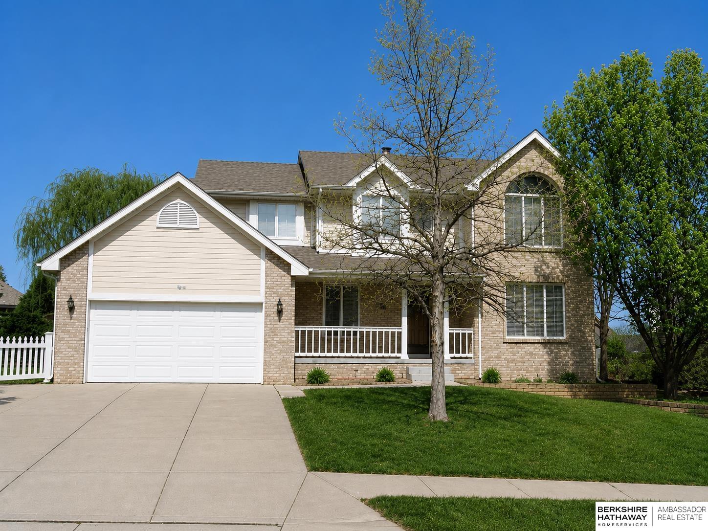 1016 Tekamah Lane