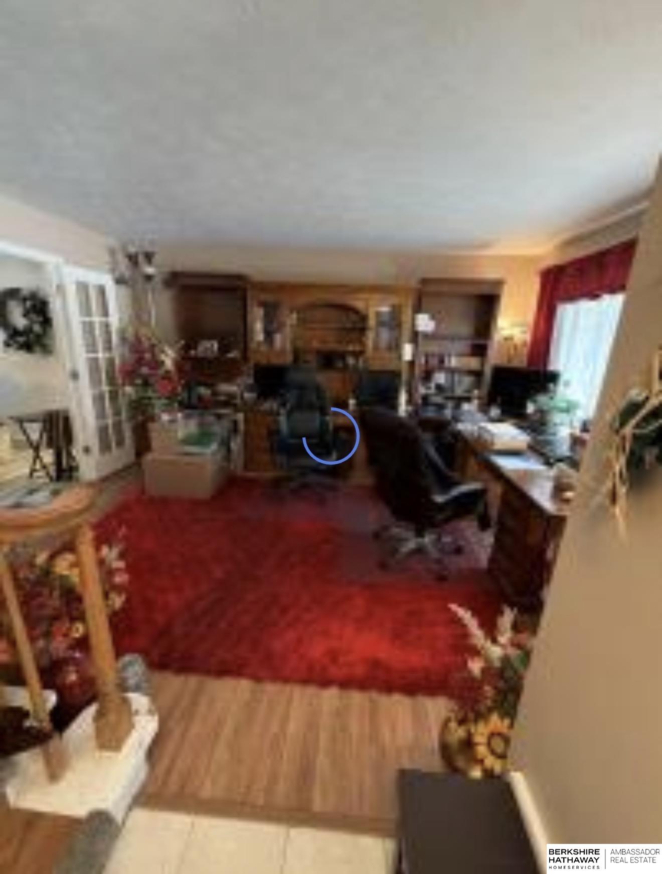 1016 Tekamah Lane