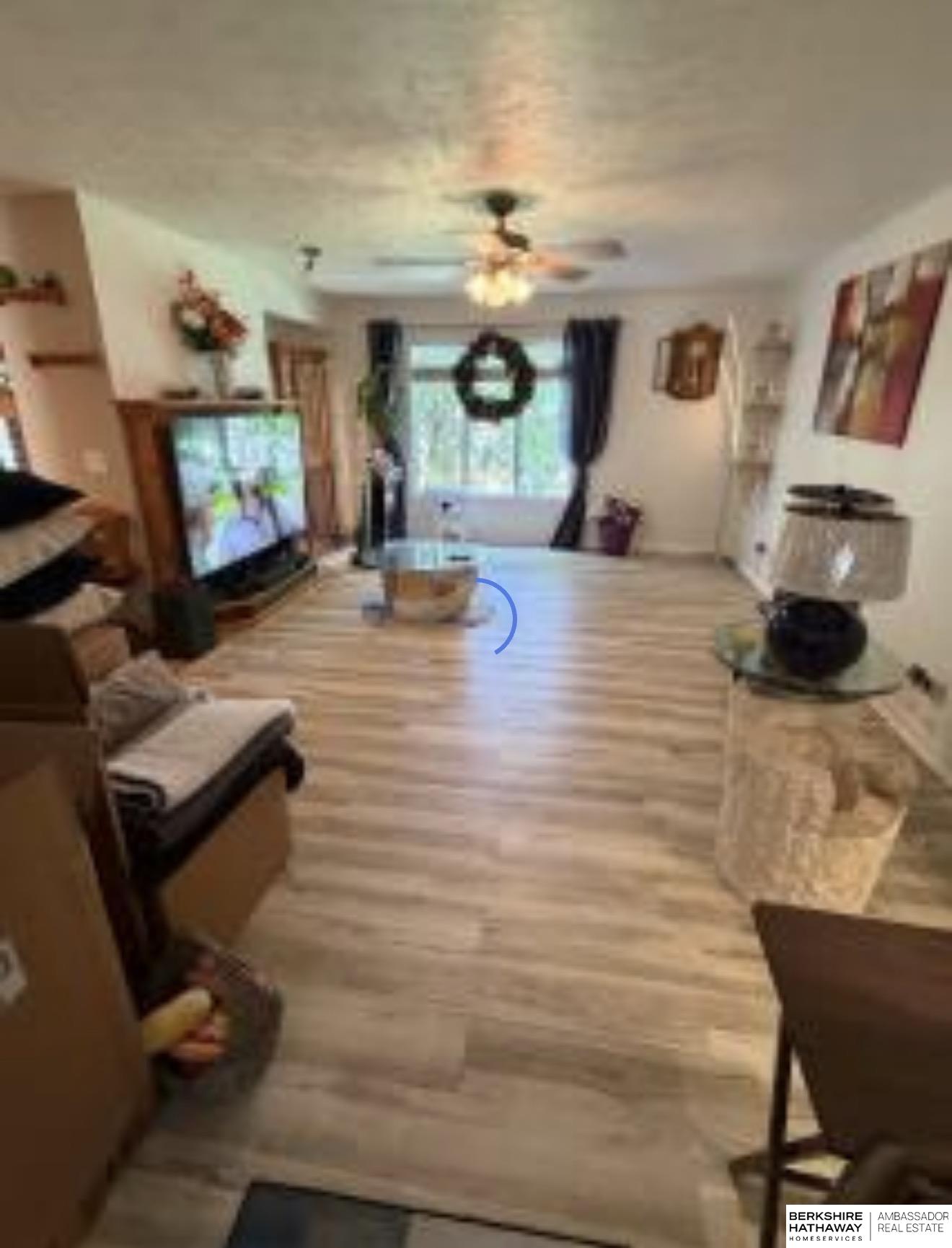 1016 Tekamah Lane