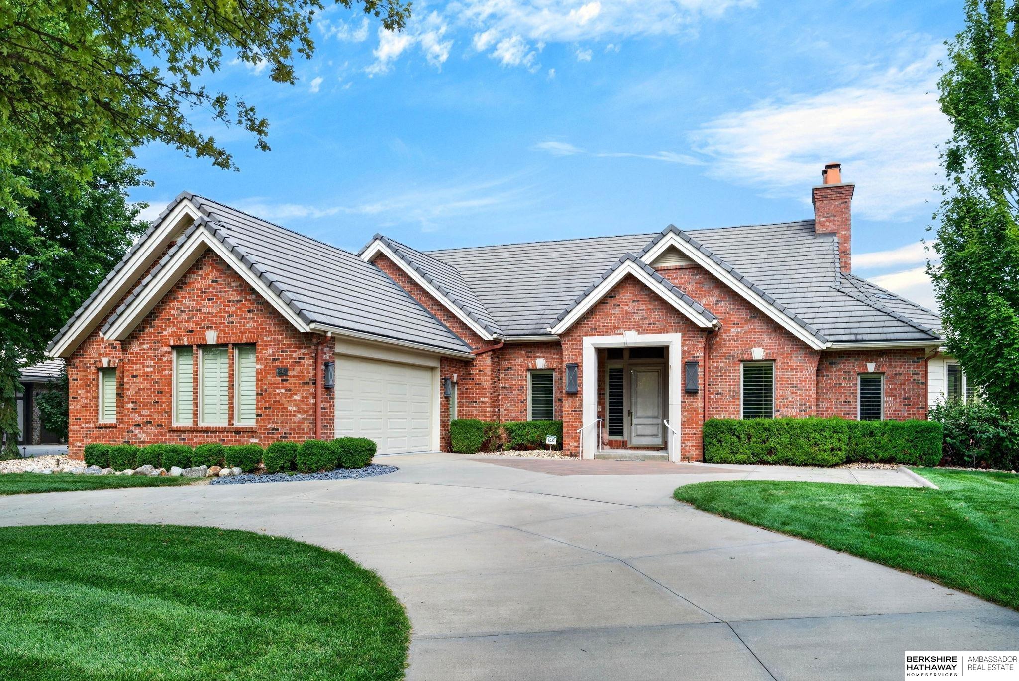 845 N 143rd Court