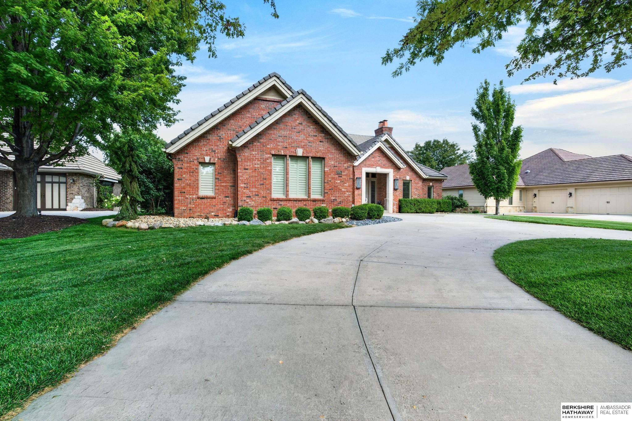 845 N 143rd Court