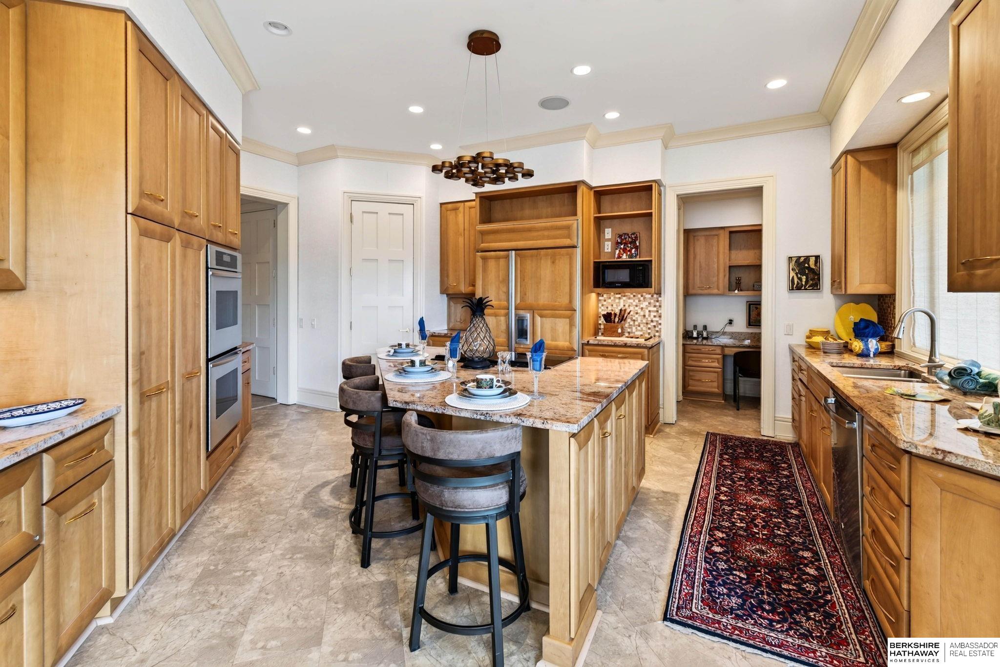 845 N 143rd Court
