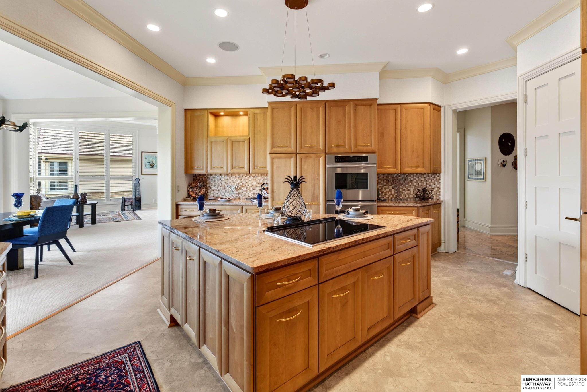 845 N 143rd Court
