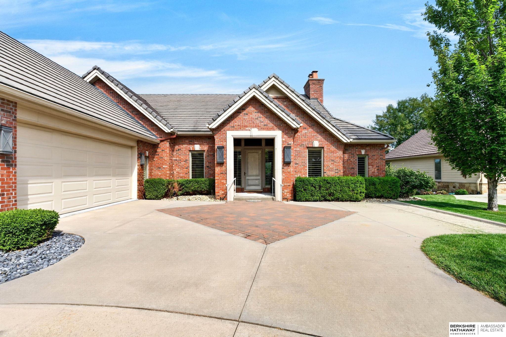 845 N 143rd Court