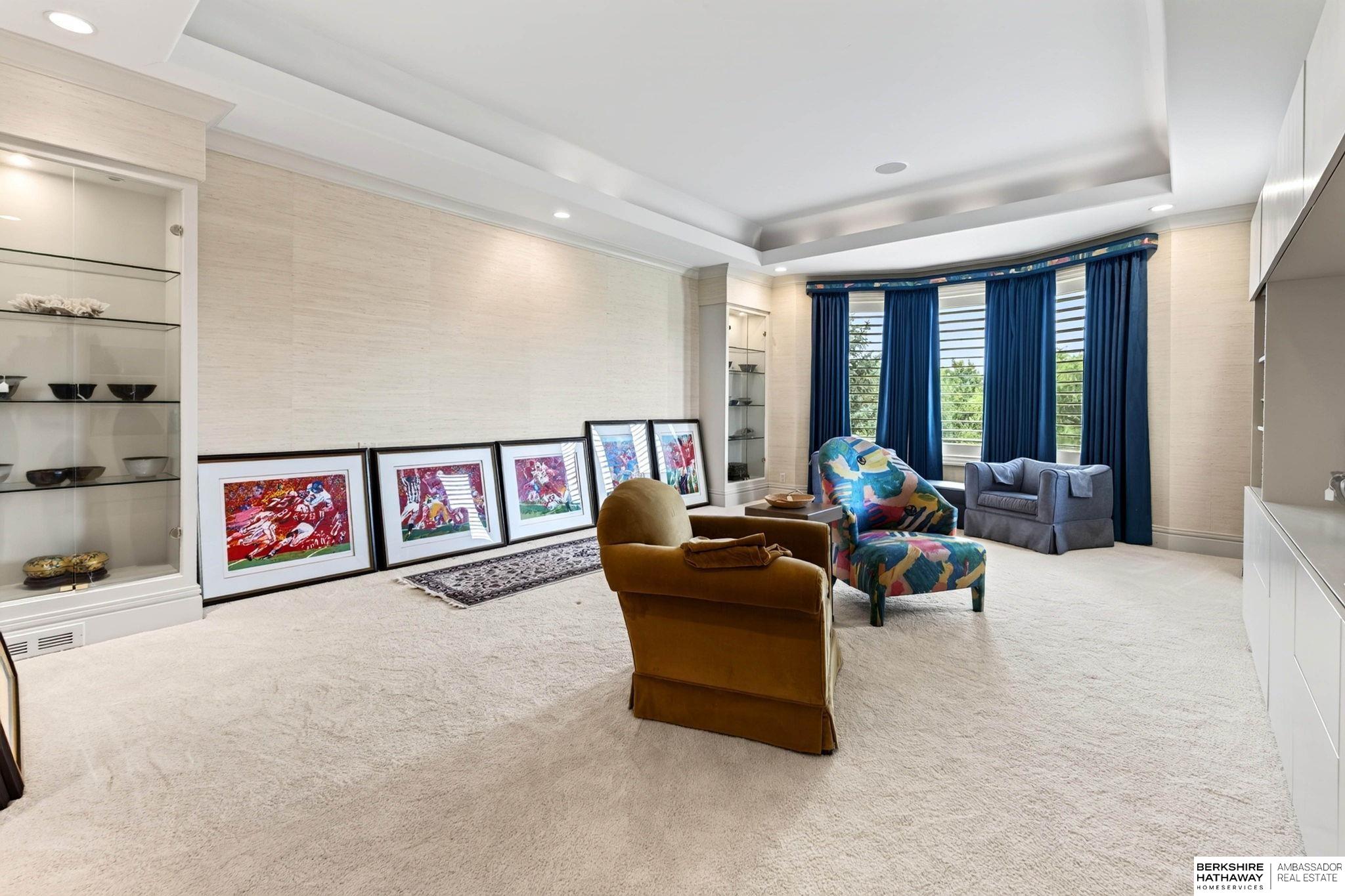 845 N 143rd Court