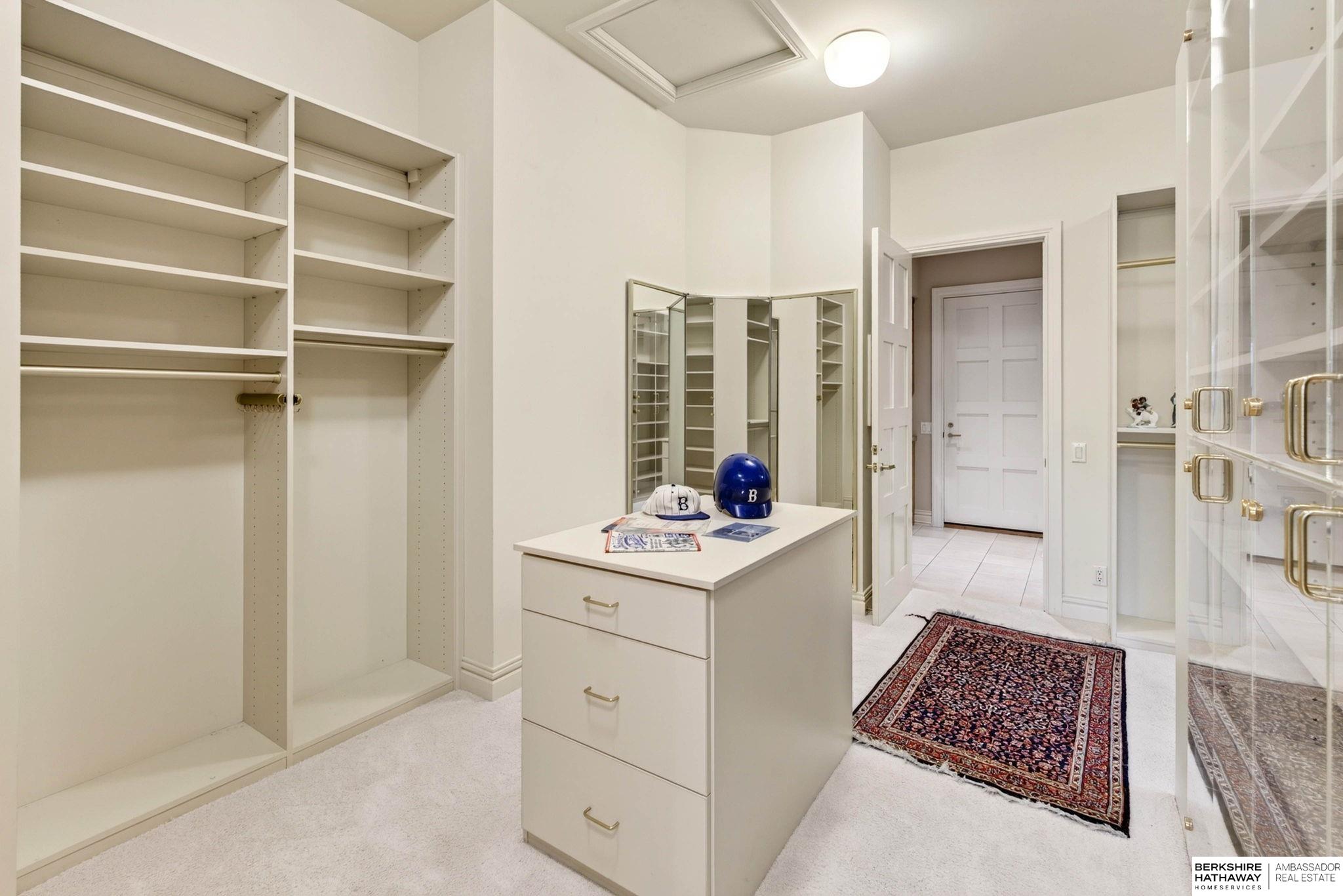 845 N 143rd Court