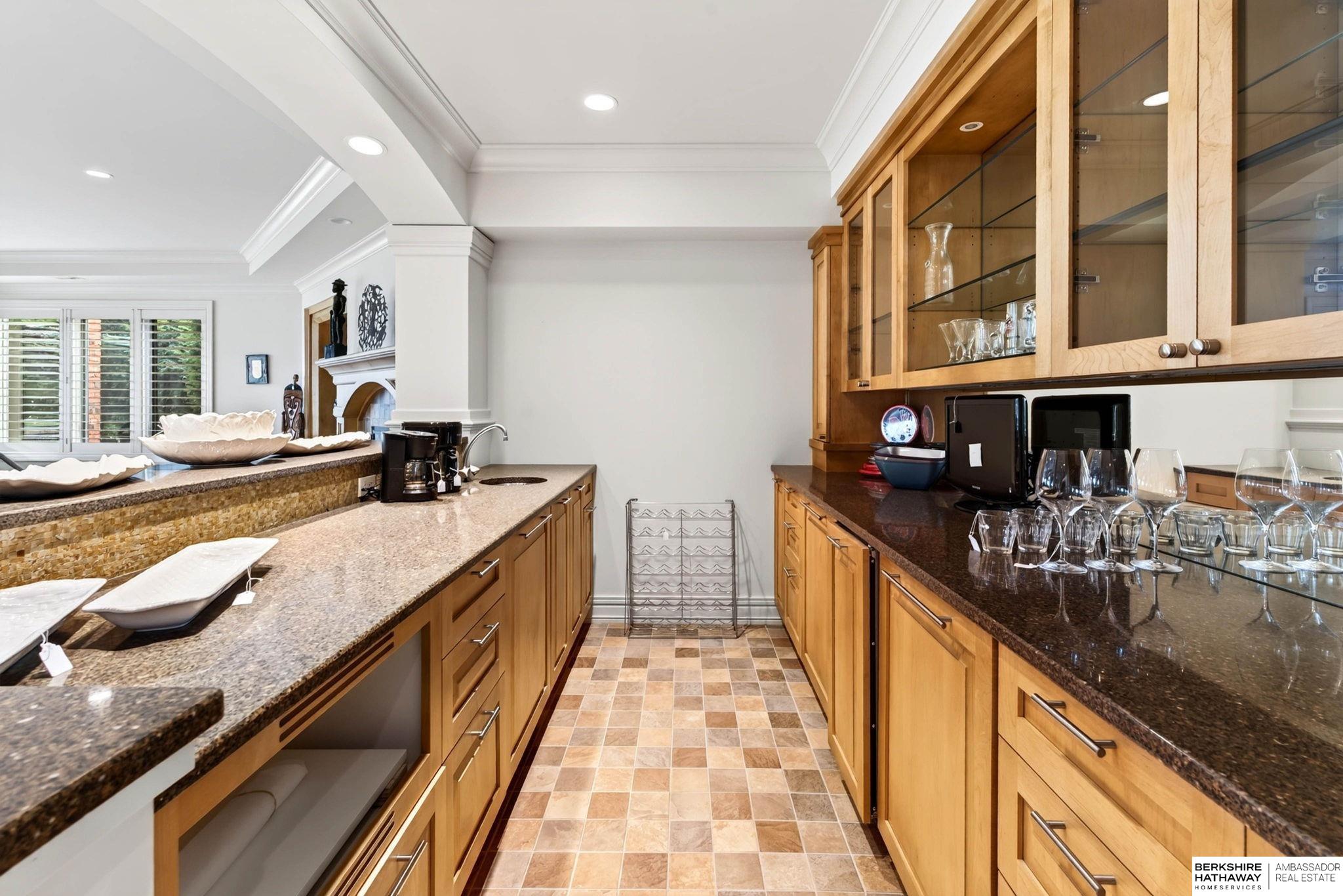 845 N 143rd Court