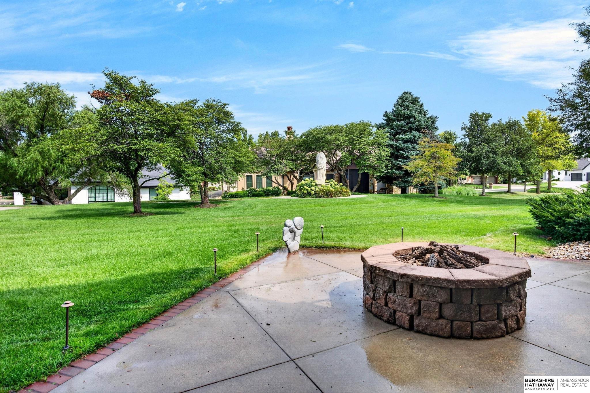 845 N 143rd Court