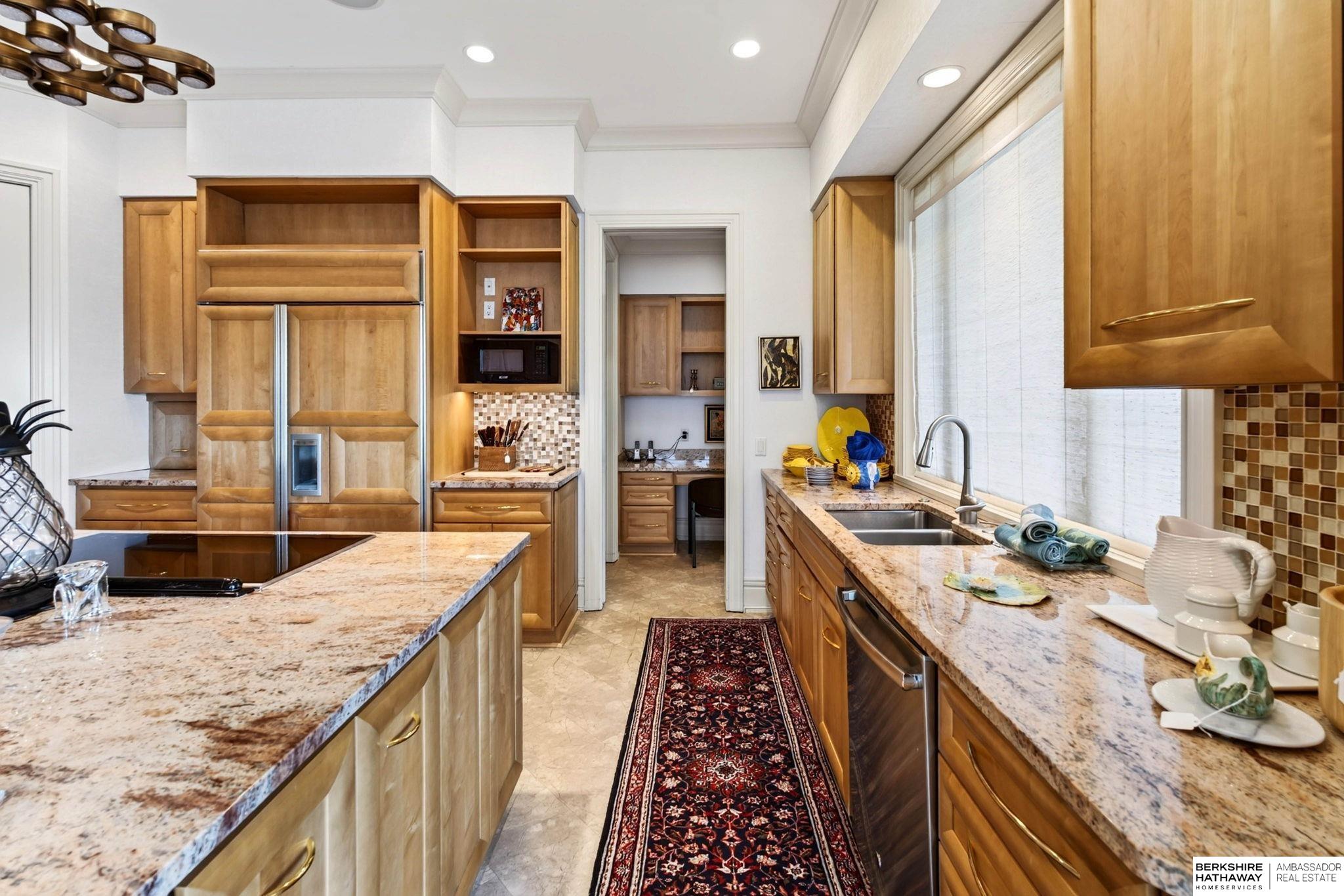 845 N 143rd Court