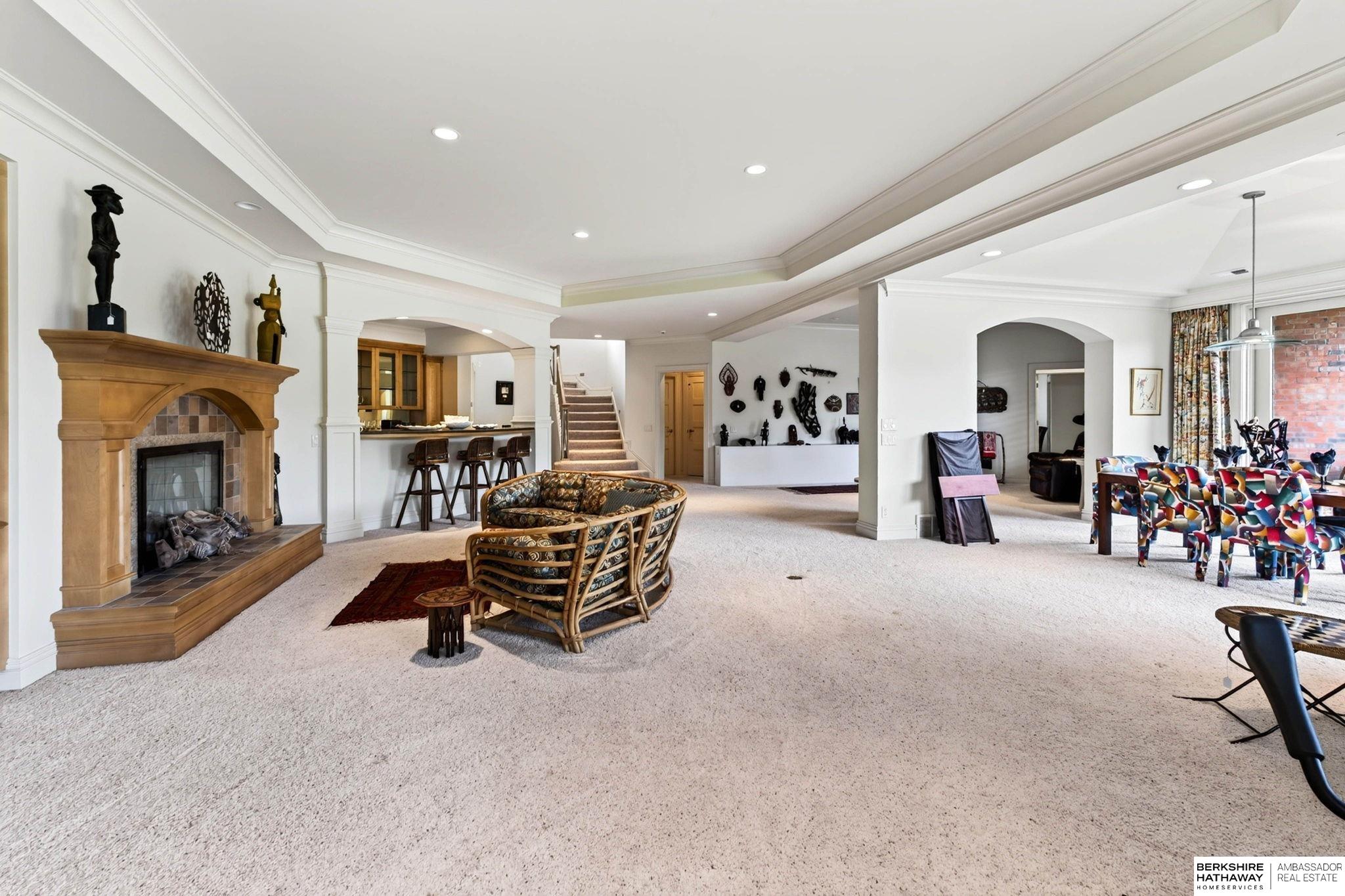 845 N 143rd Court