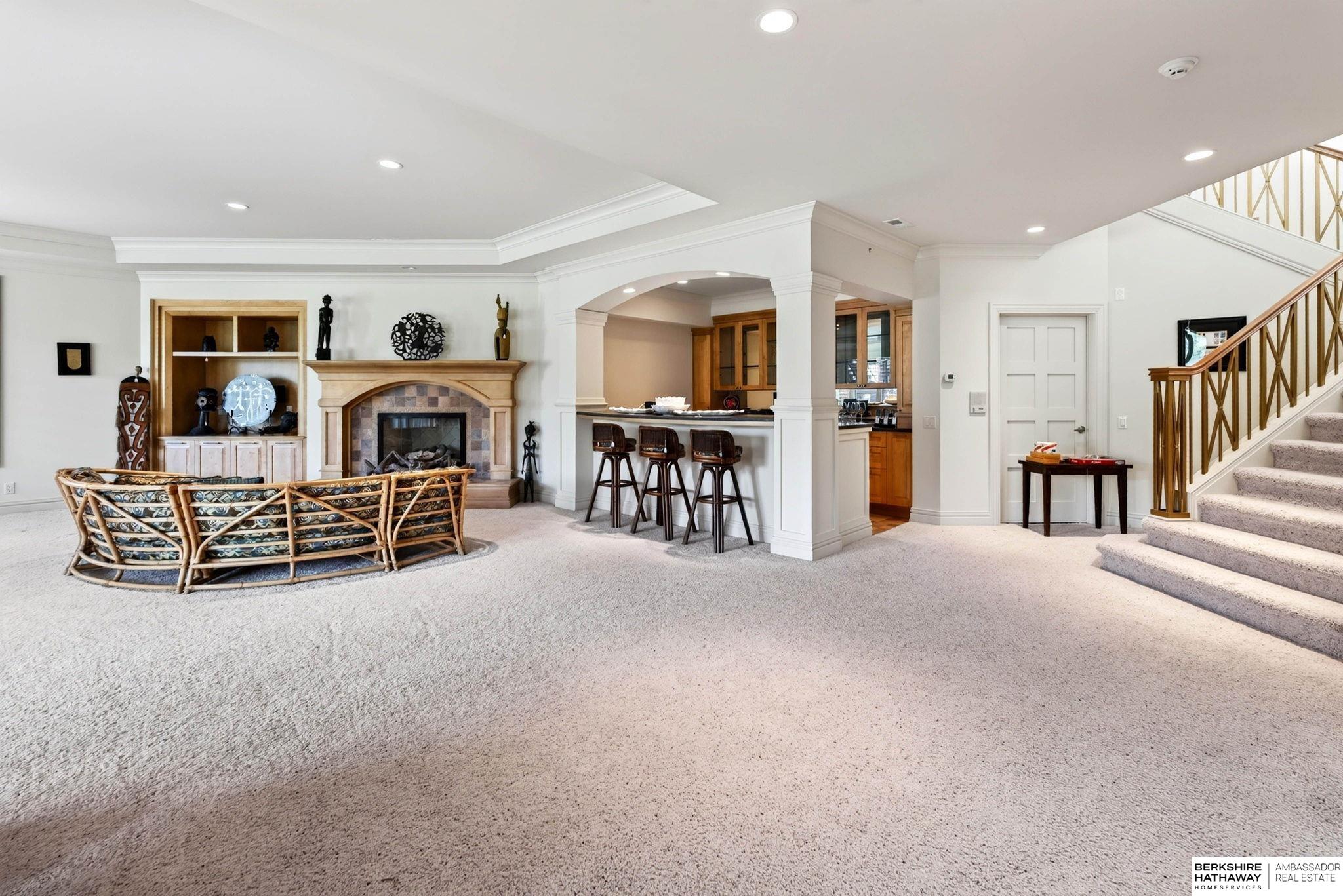 845 N 143rd Court