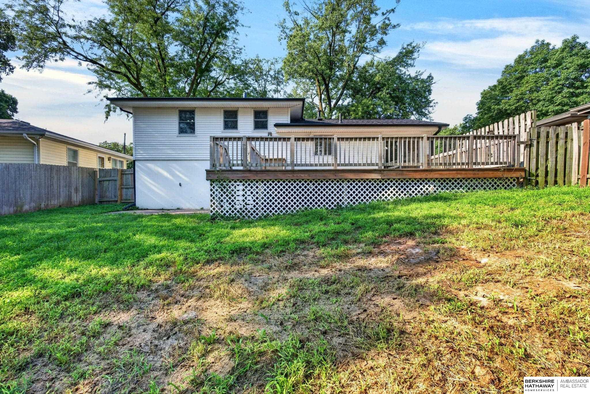 28 Crestwood Drive